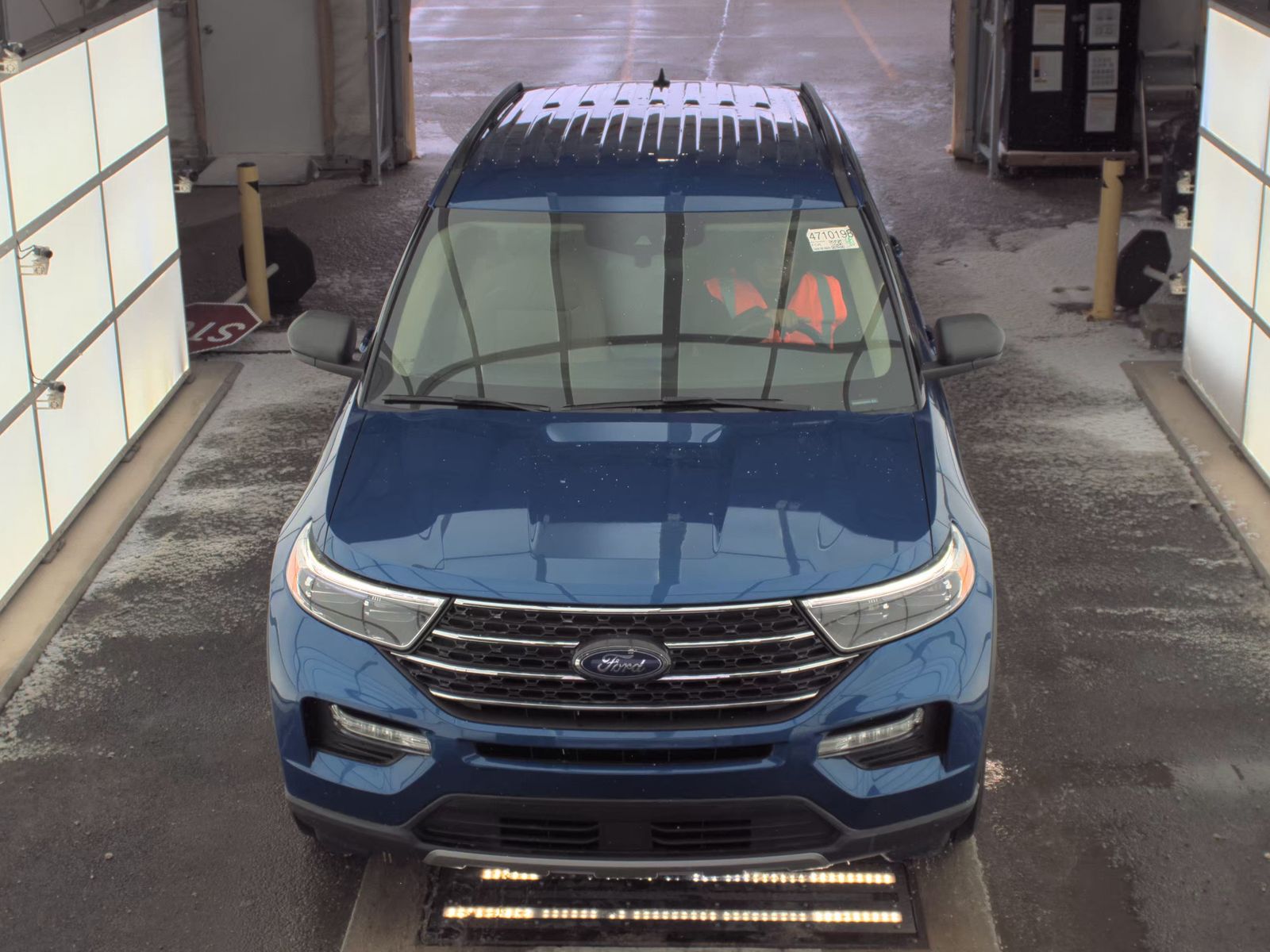2023 Ford Explorer XLT AWD