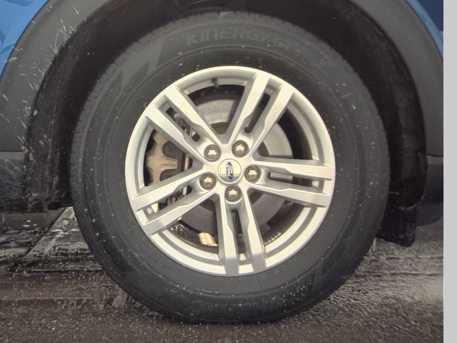 2023 Ford Explorer XLT AWD