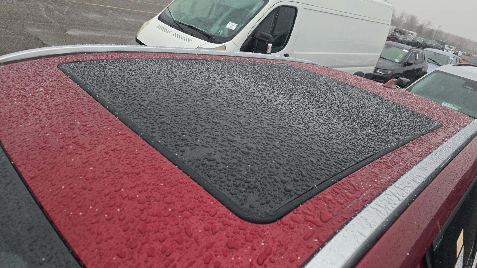 2022 Toyota Highlander Hybrid Limited AWD