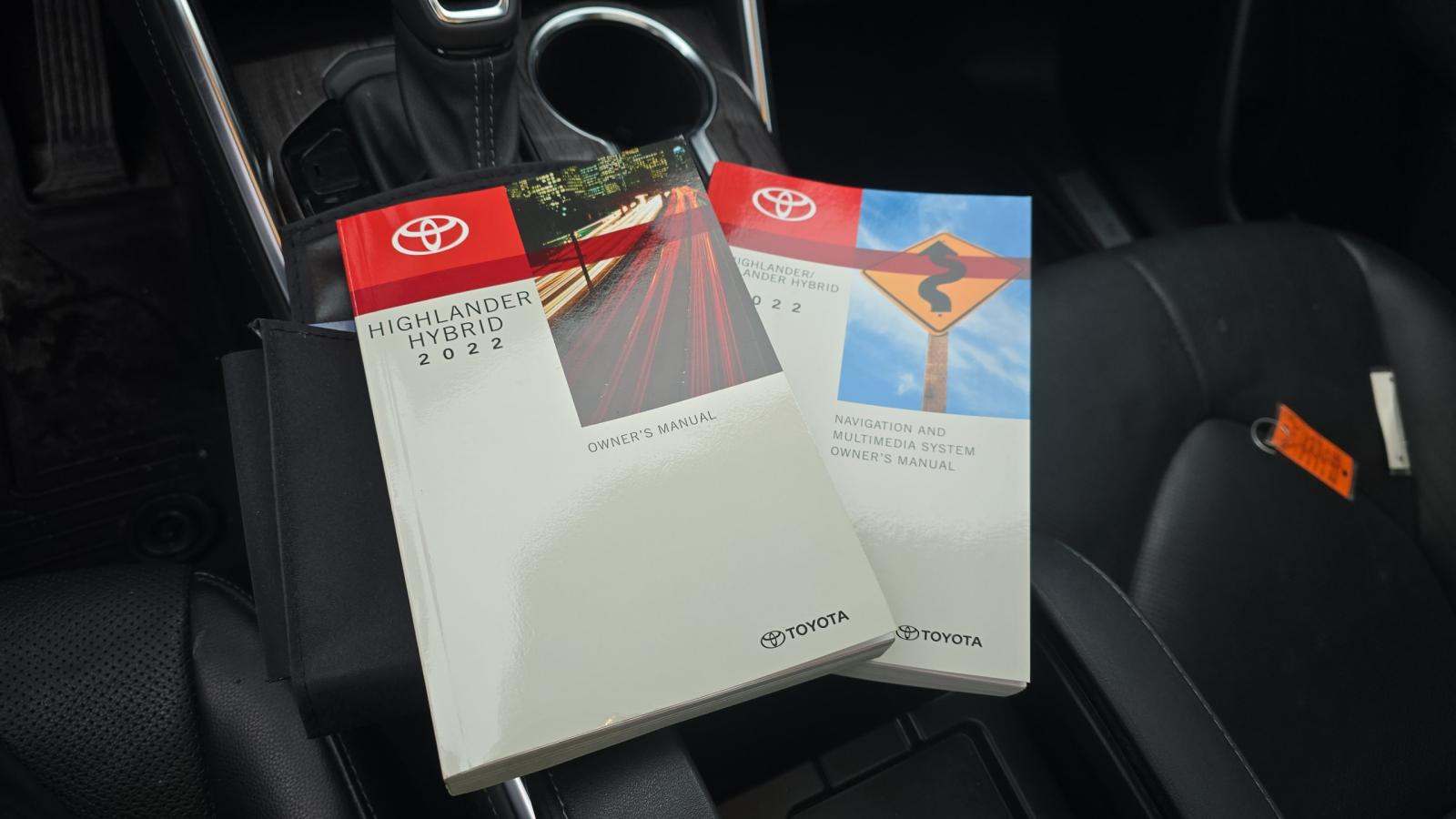 2022 Toyota Highlander Hybrid Limited AWD