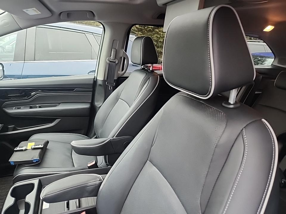 2023 Honda Odyssey Elite FWD