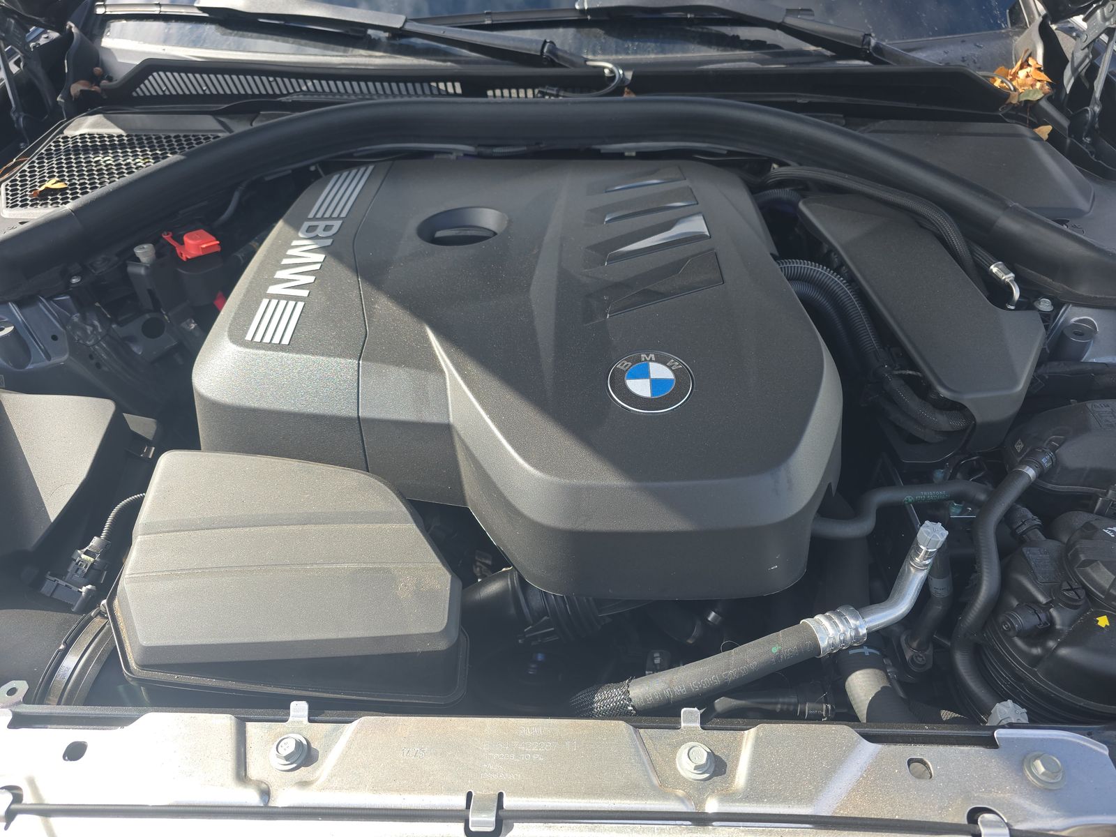2025 BMW 3 Series 330i xDrive AWD