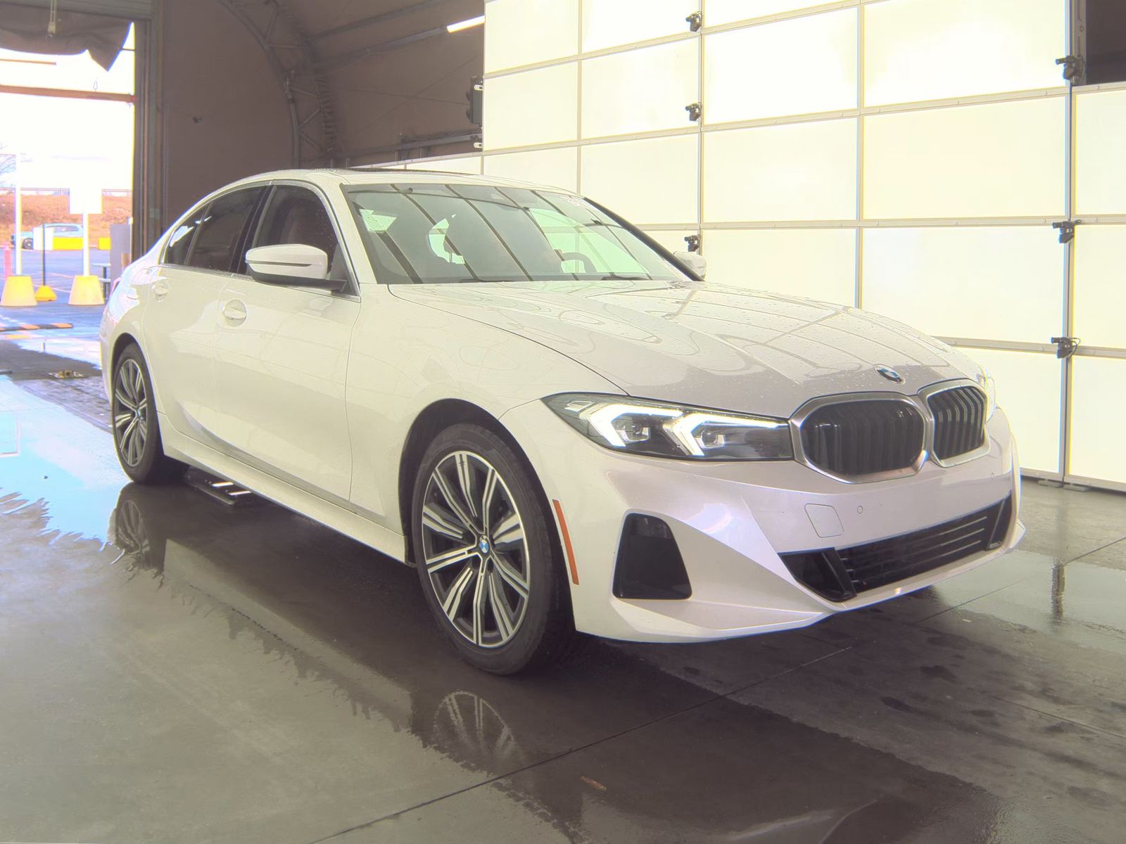 2025 BMW 3 Series 330i xDrive AWD