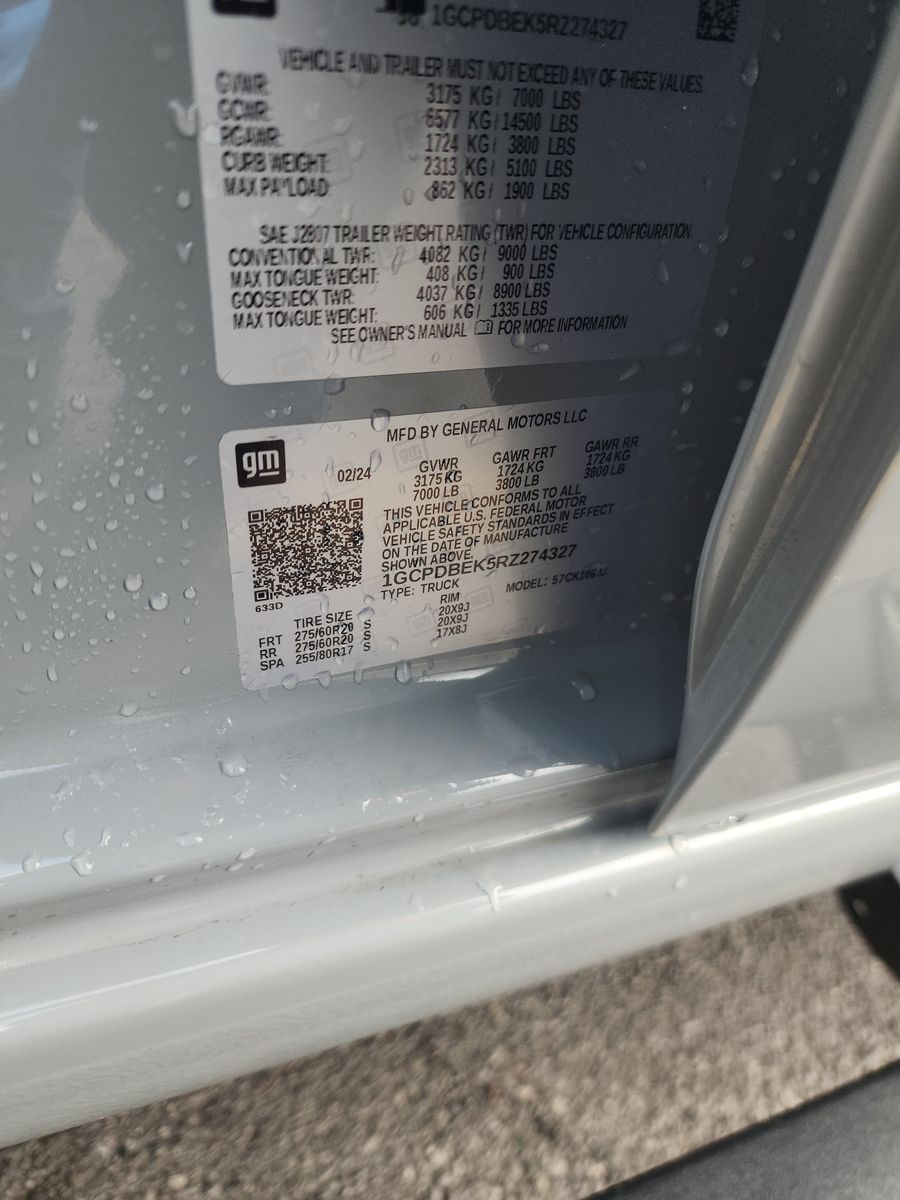 2024 Chevrolet Silverado 1500 Custom AWD