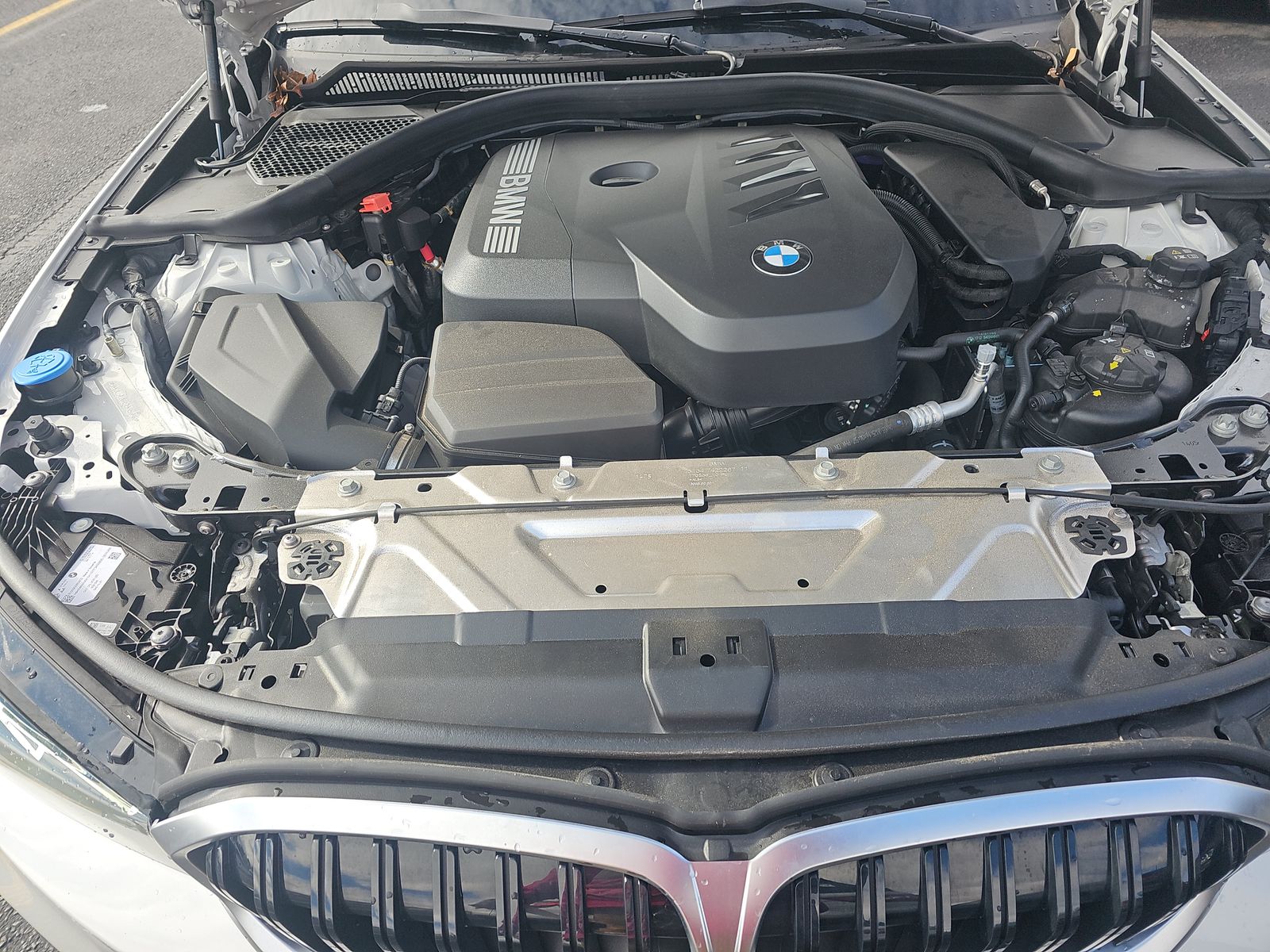 2025 BMW 3 Series 330i xDrive AWD