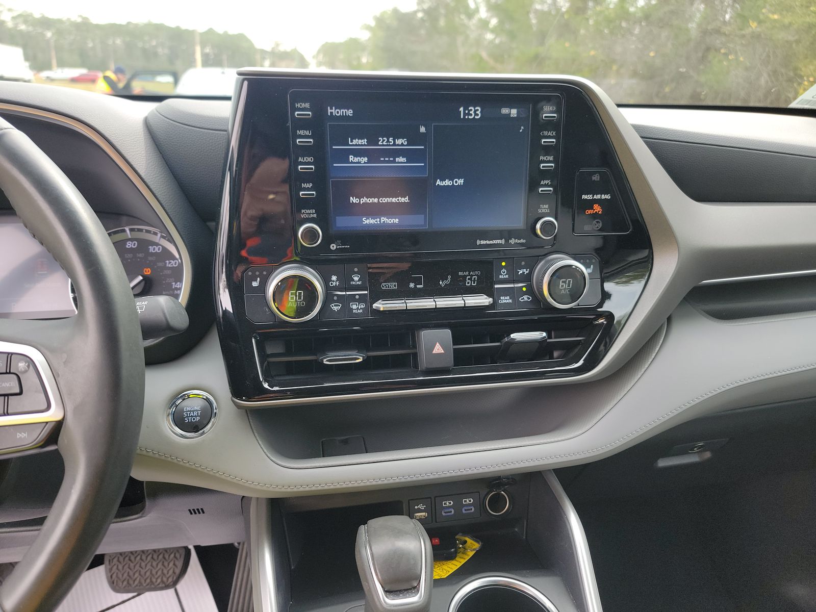 2022 Toyota Highlander XLE AWD