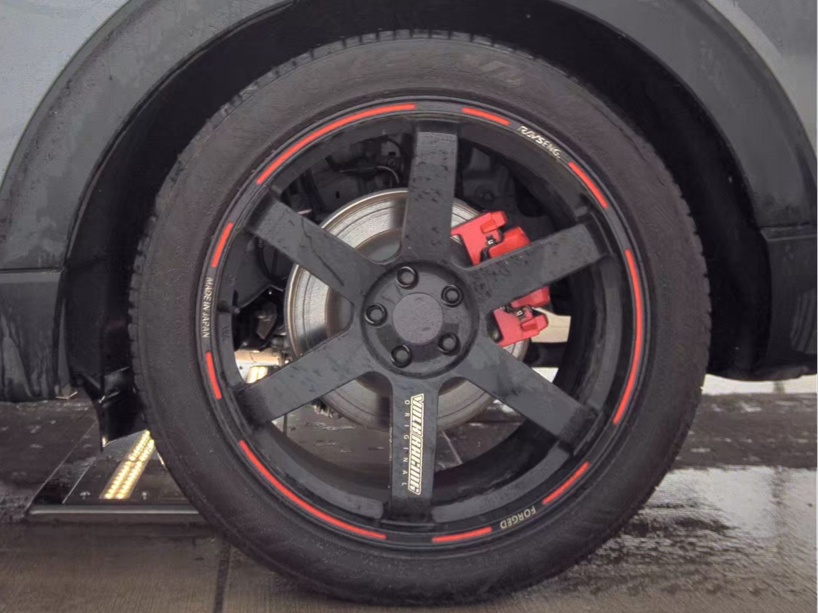 2022 Ford Explorer ST AWD