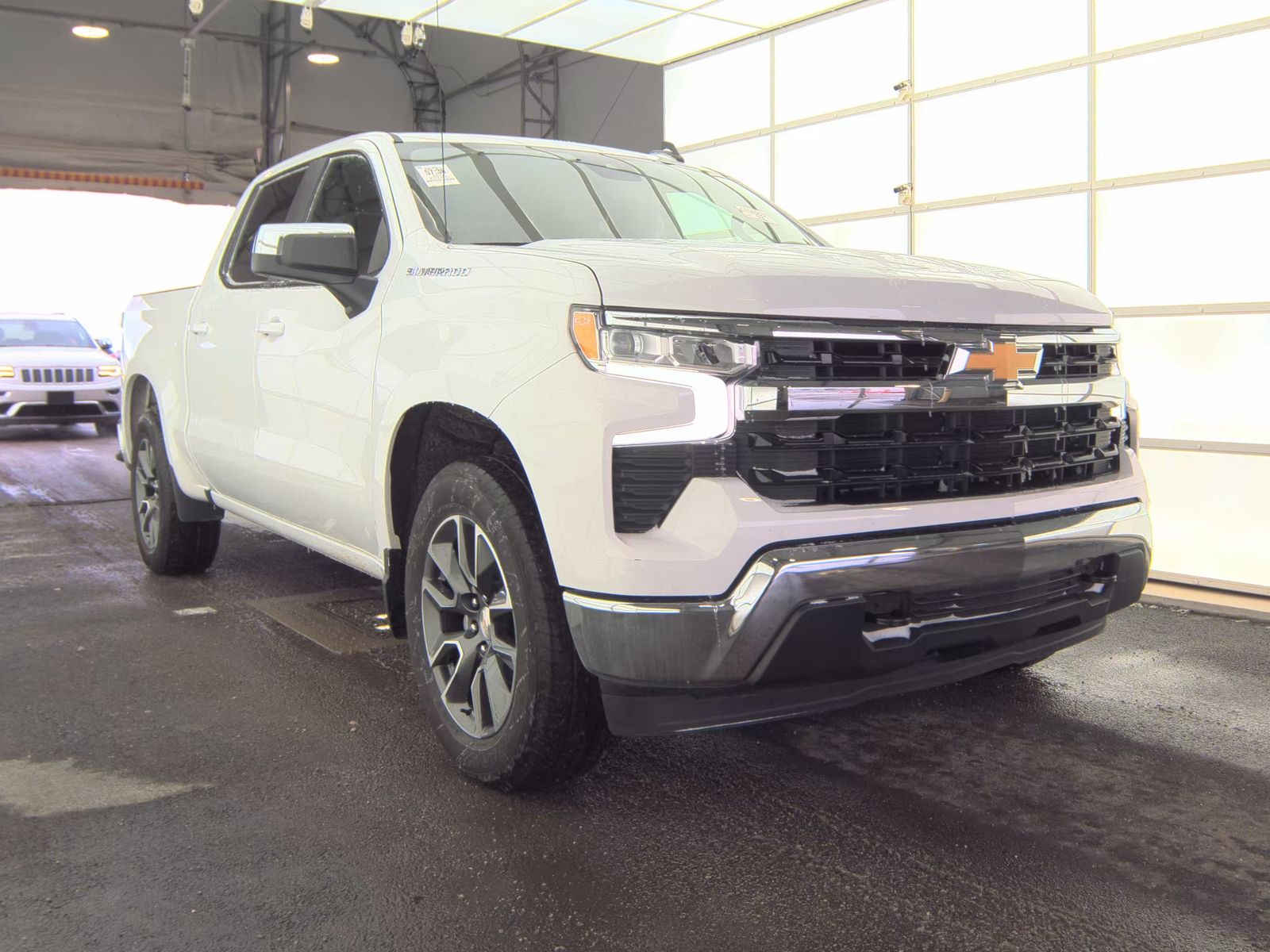 2023 Chevrolet Silverado 1500 LT AWD