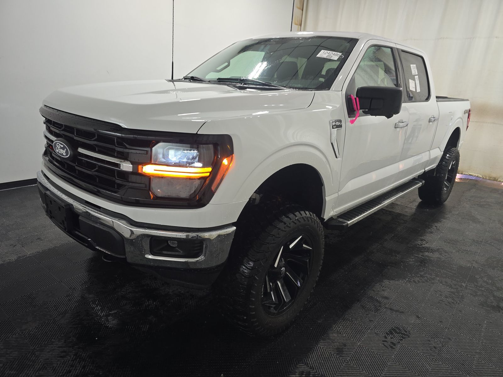 2024 Ford F-150 XLT AWD