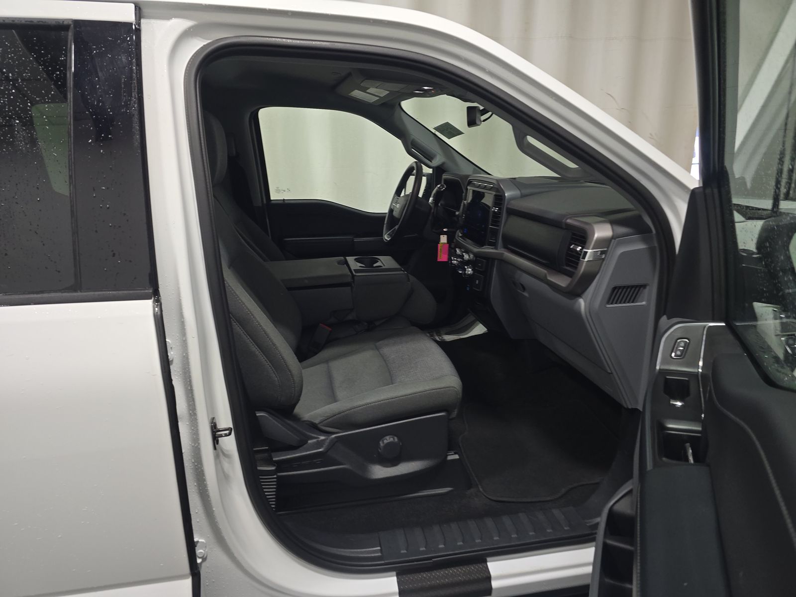 2024 Ford F-150 XLT AWD