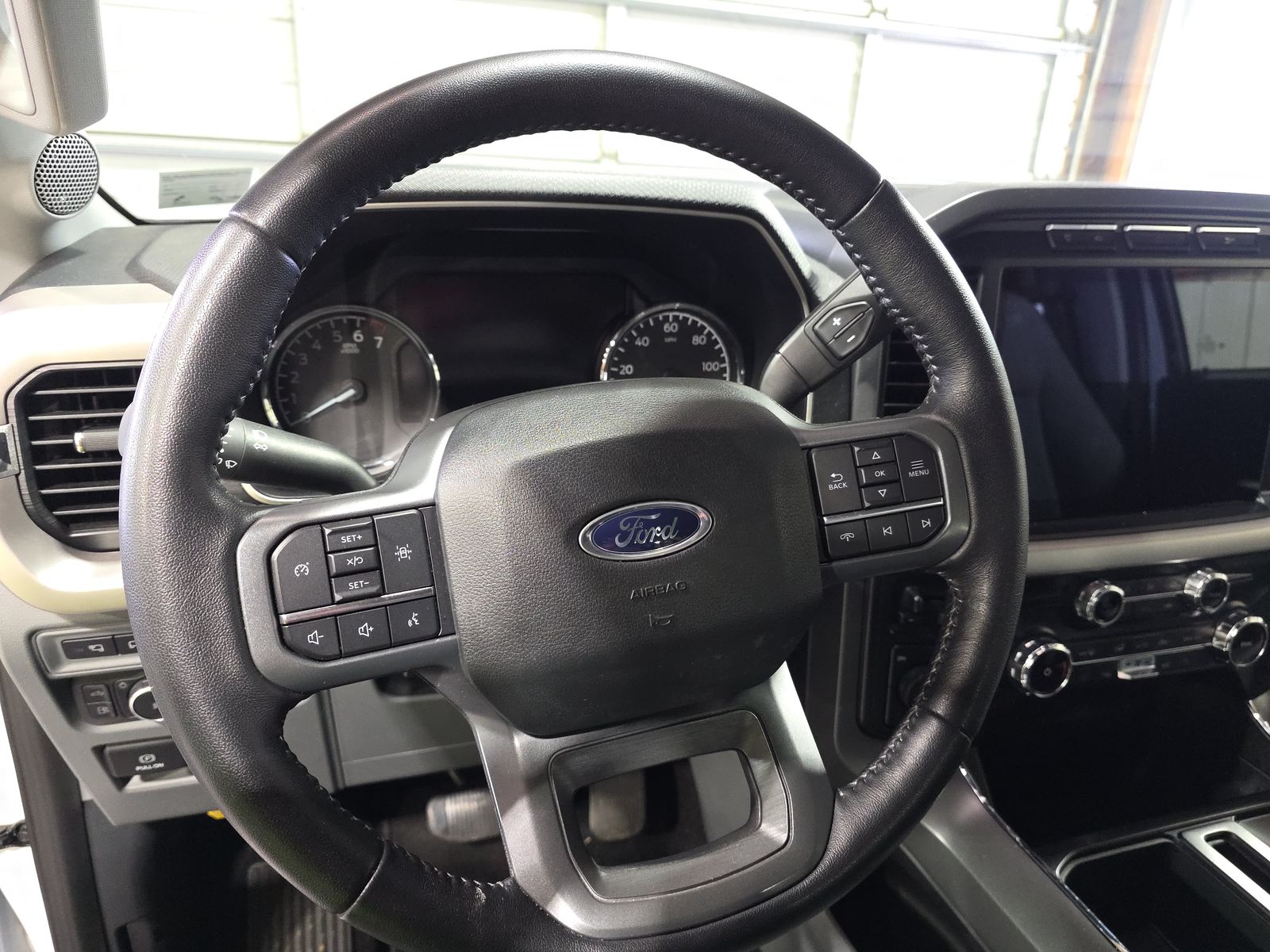 2022 Ford F-150 Hybrid XLT AWD