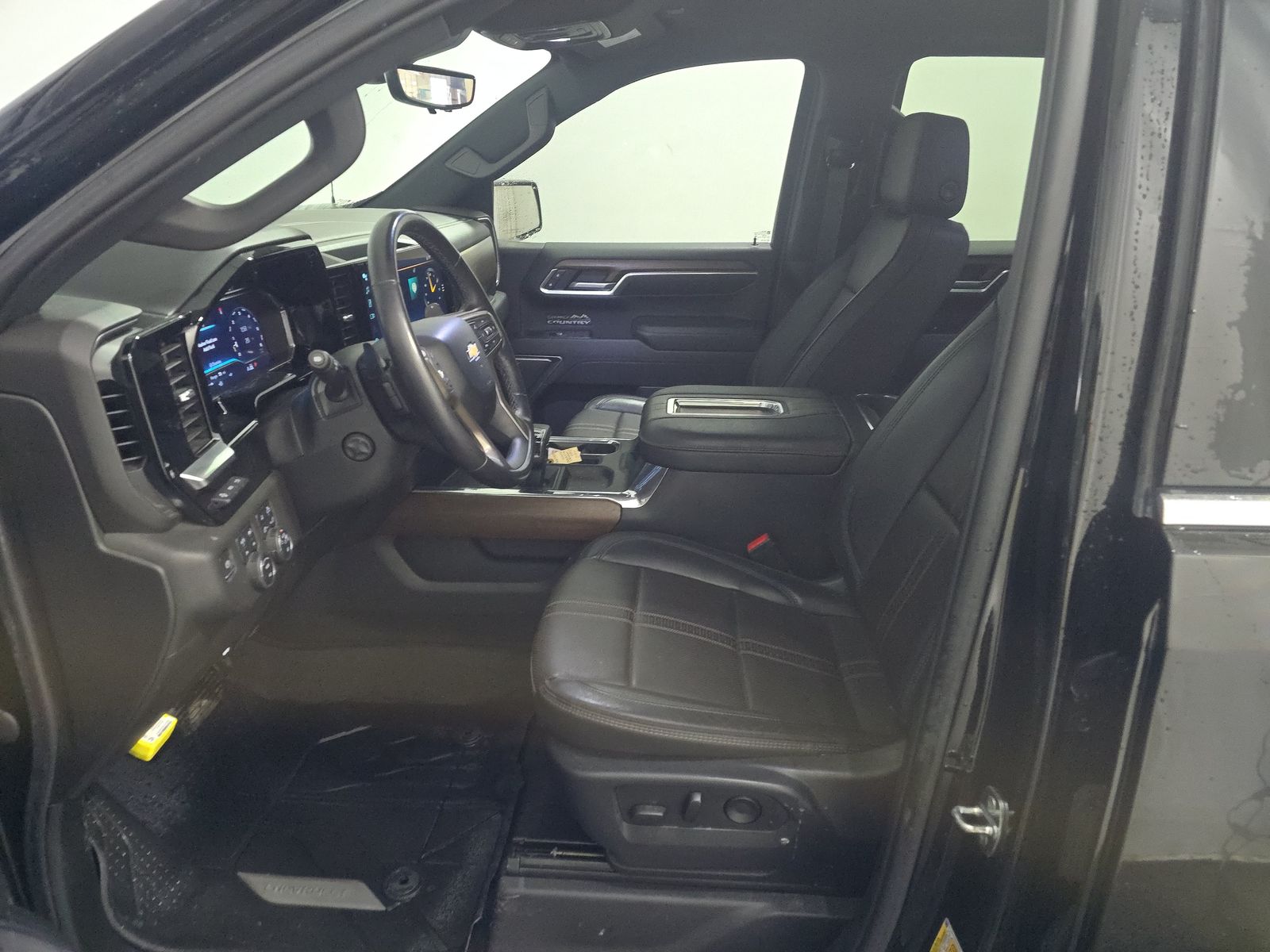 2022 Chevrolet Silverado 1500 High Country AWD