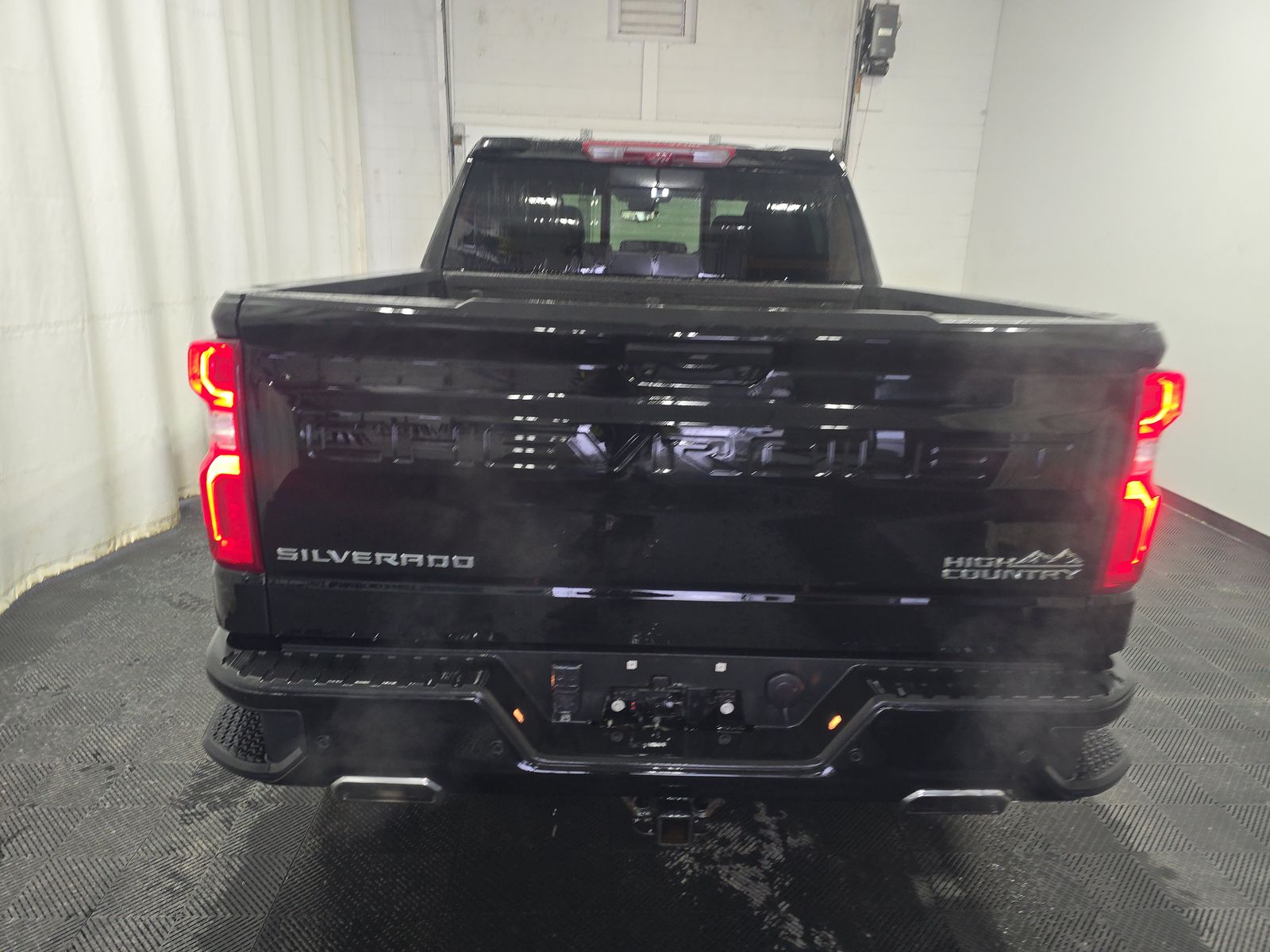 2022 Chevrolet Silverado 1500 High Country AWD