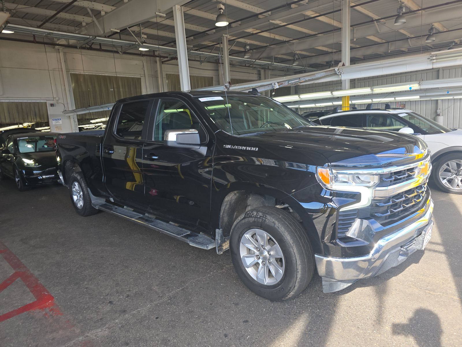 2024 Chevrolet Silverado 1500 LT AWD