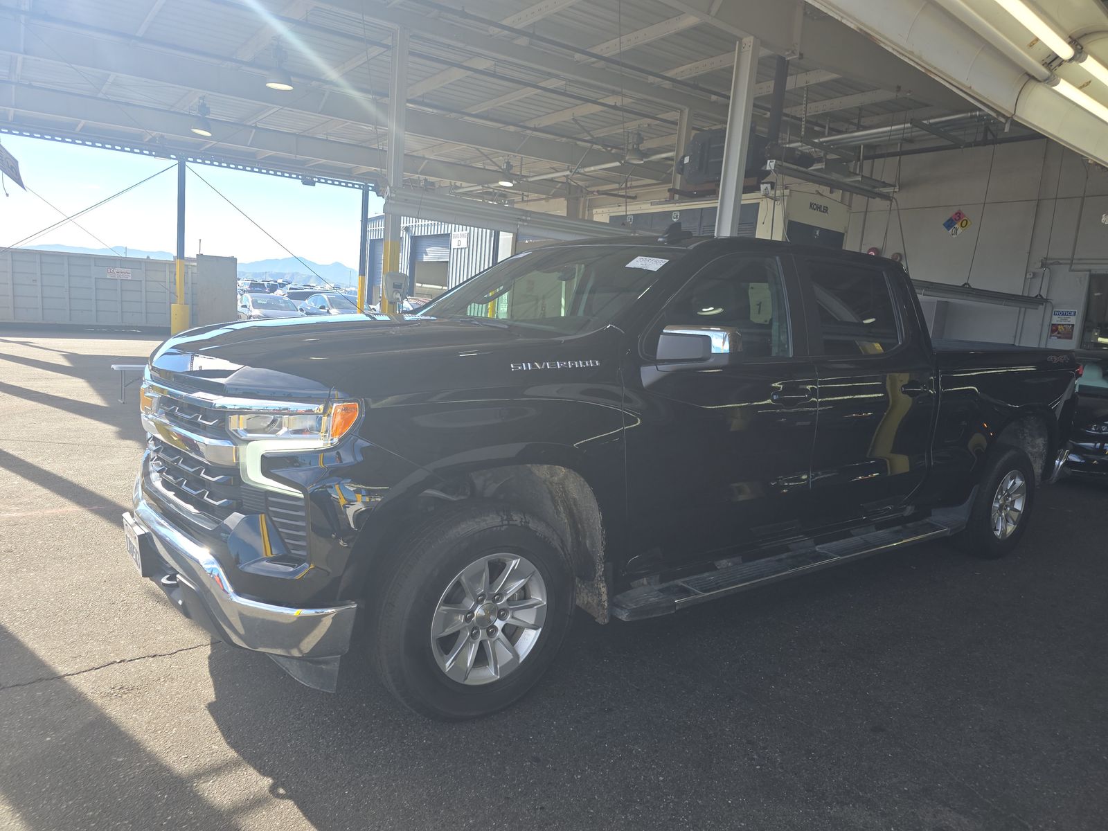 2024 Chevrolet Silverado 1500 LT AWD