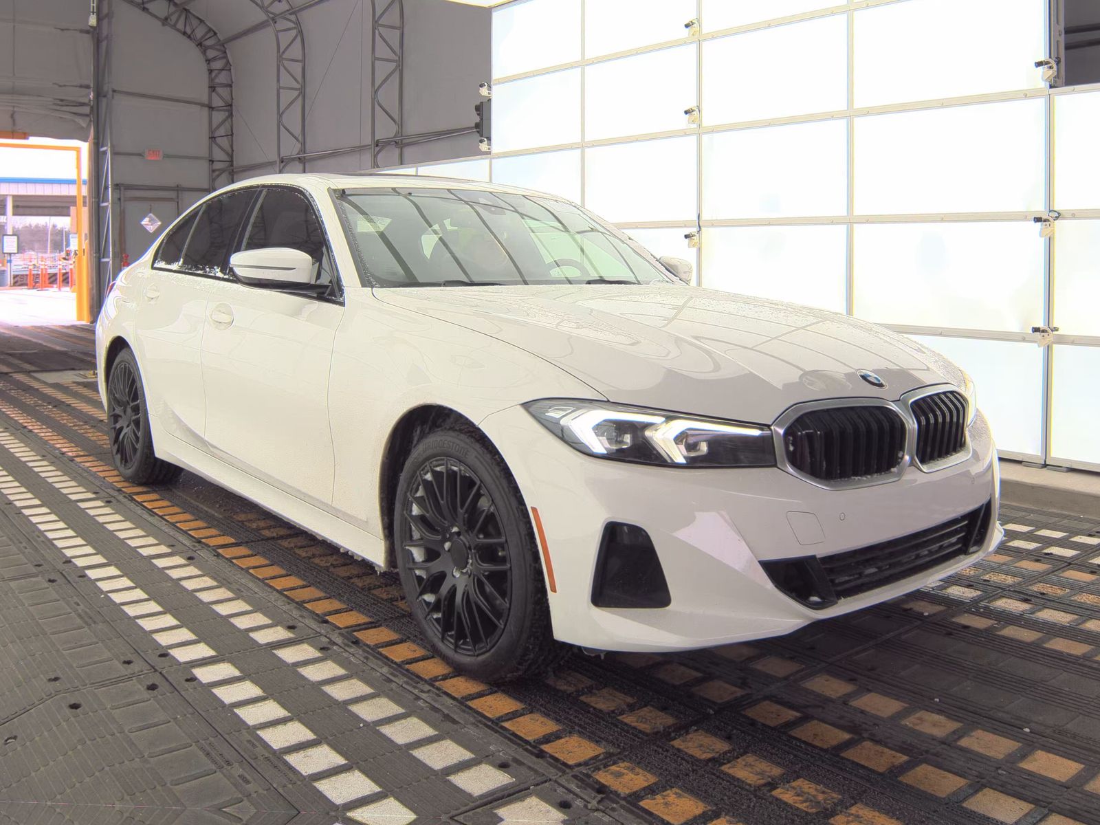 2023 BMW 3 Series 330i xDrive AWD