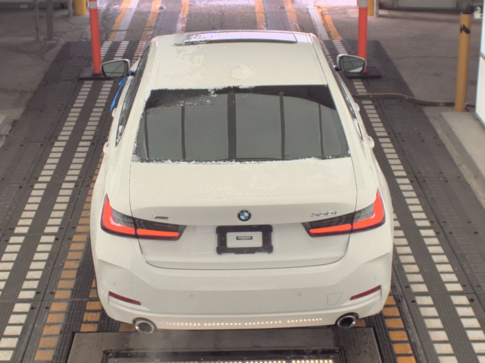 2023 BMW 3 Series 330i xDrive AWD