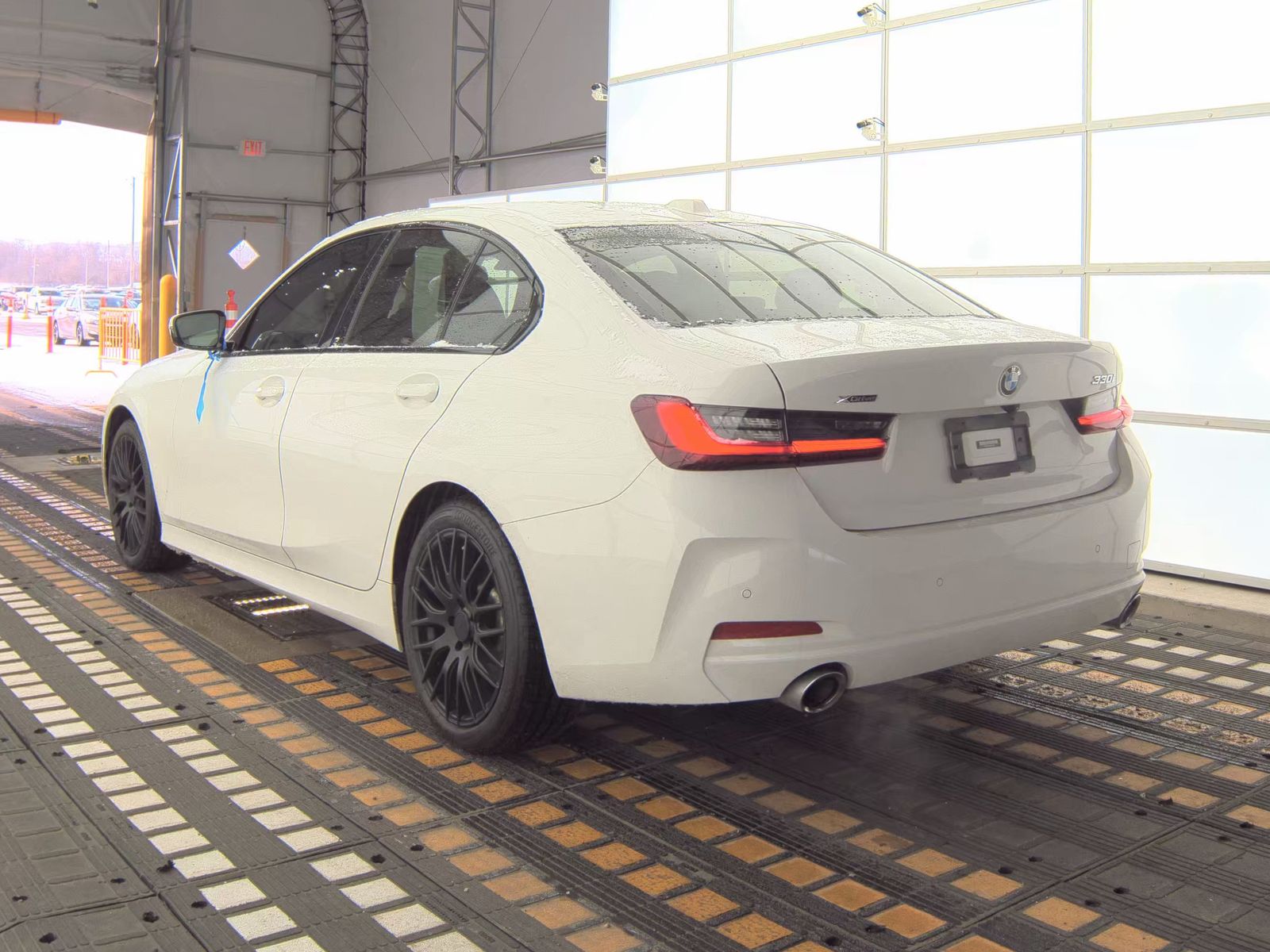 2023 BMW 3 Series 330i xDrive AWD