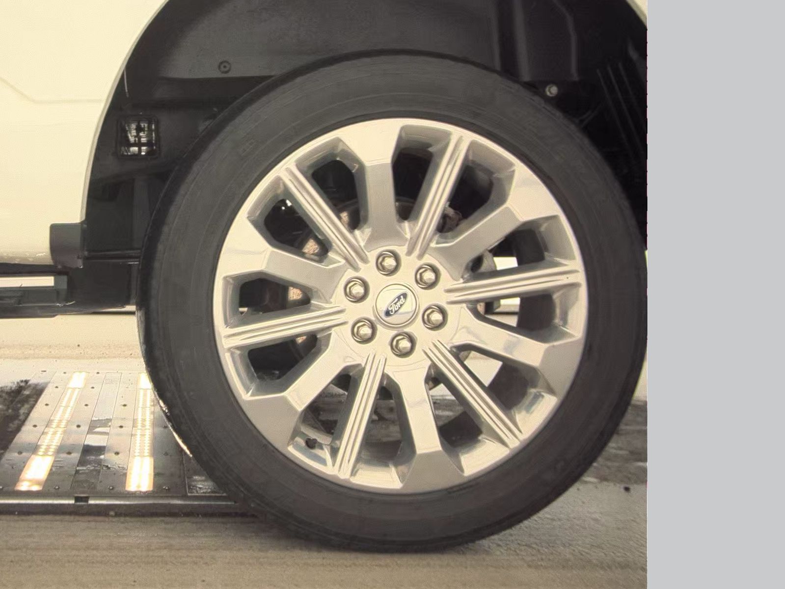 2023 Ford F-150 Hybrid Limited AWD