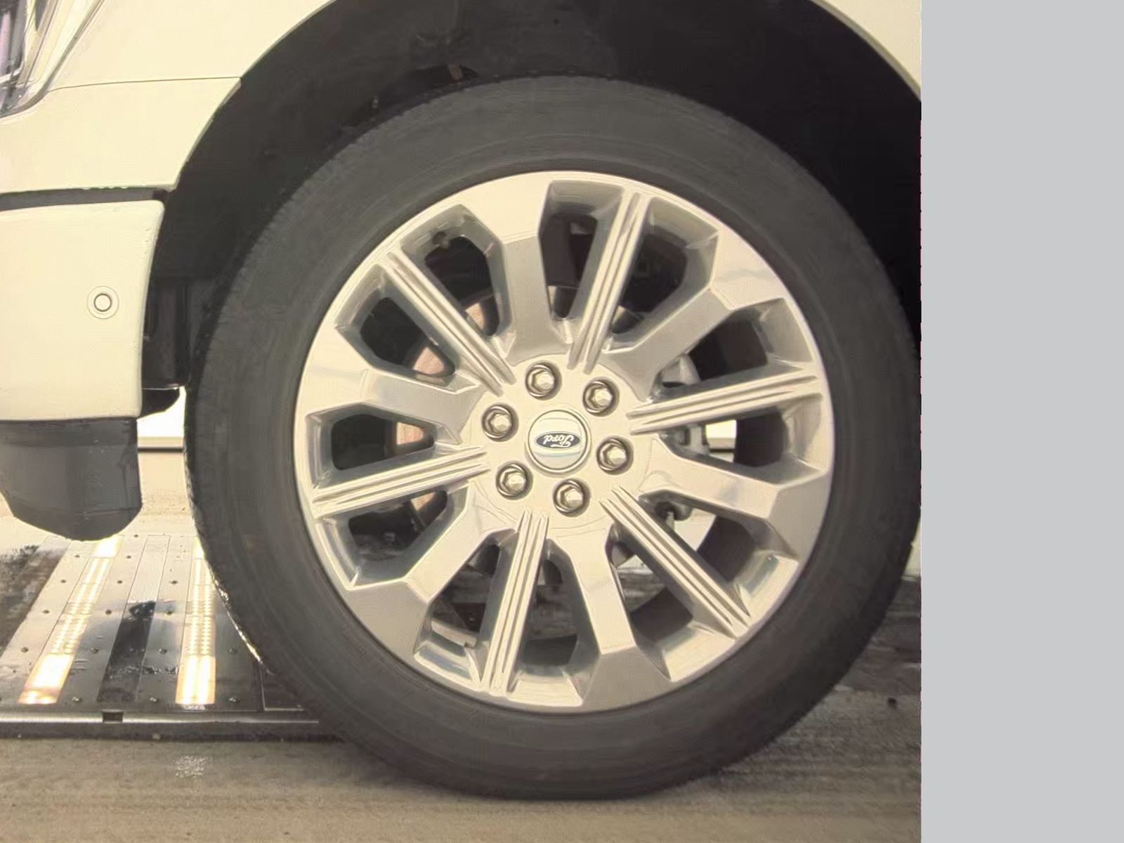 2023 Ford F-150 Hybrid Limited AWD