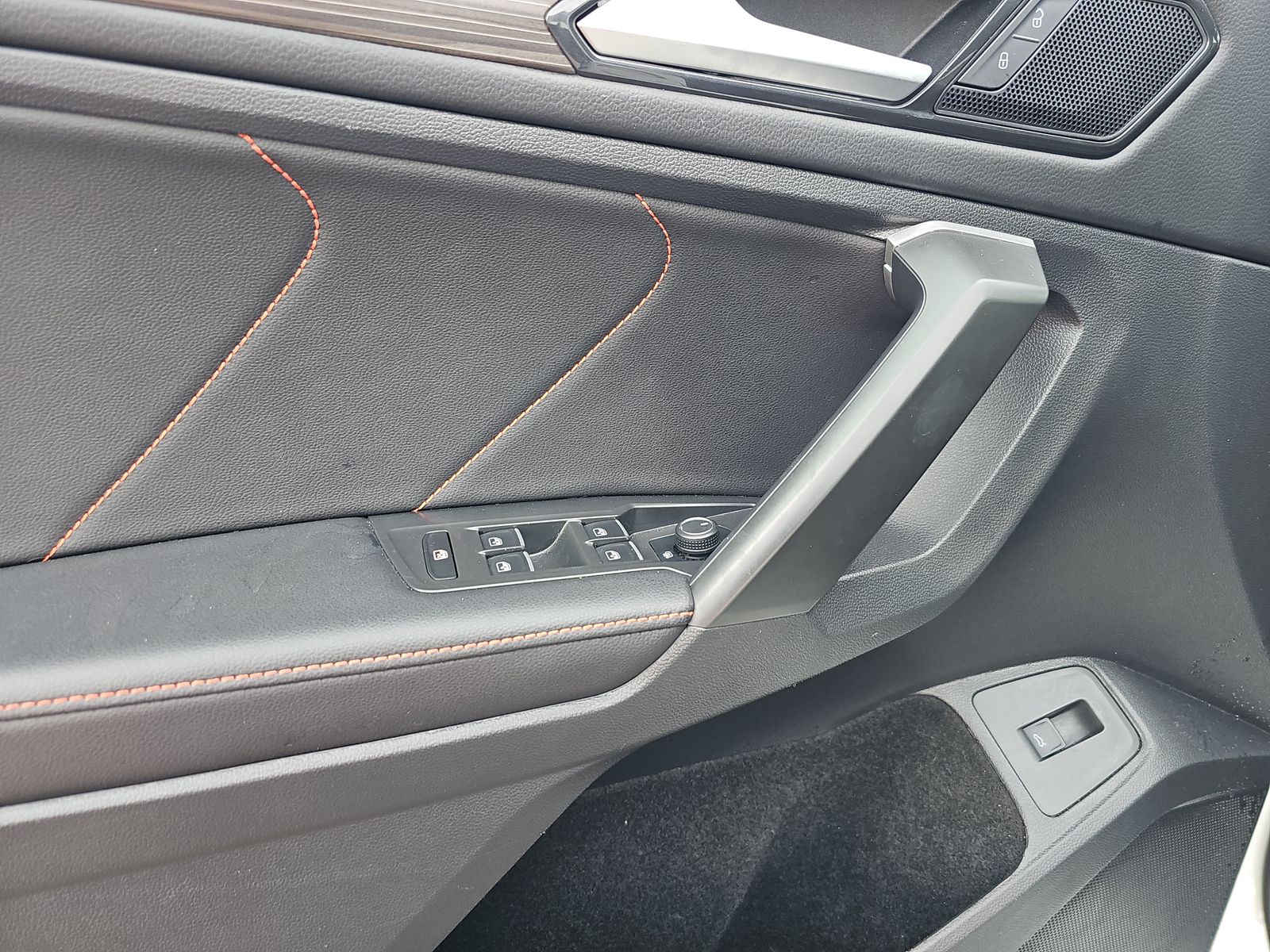 2024 Volkswagen Tiguan 2.0T Wolfsburg Edition FWD