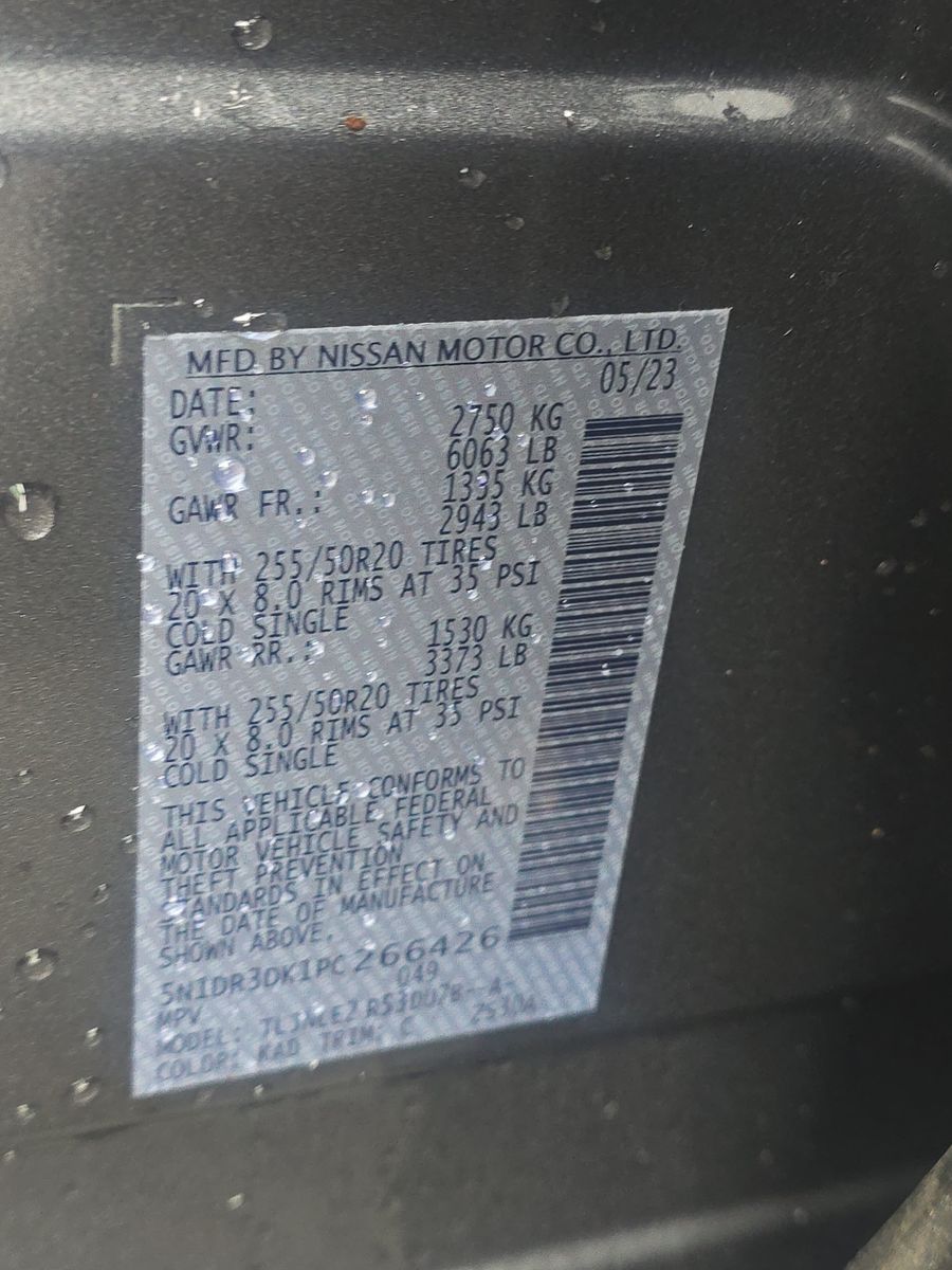 2023 Nissan Pathfinder Platinum AWD