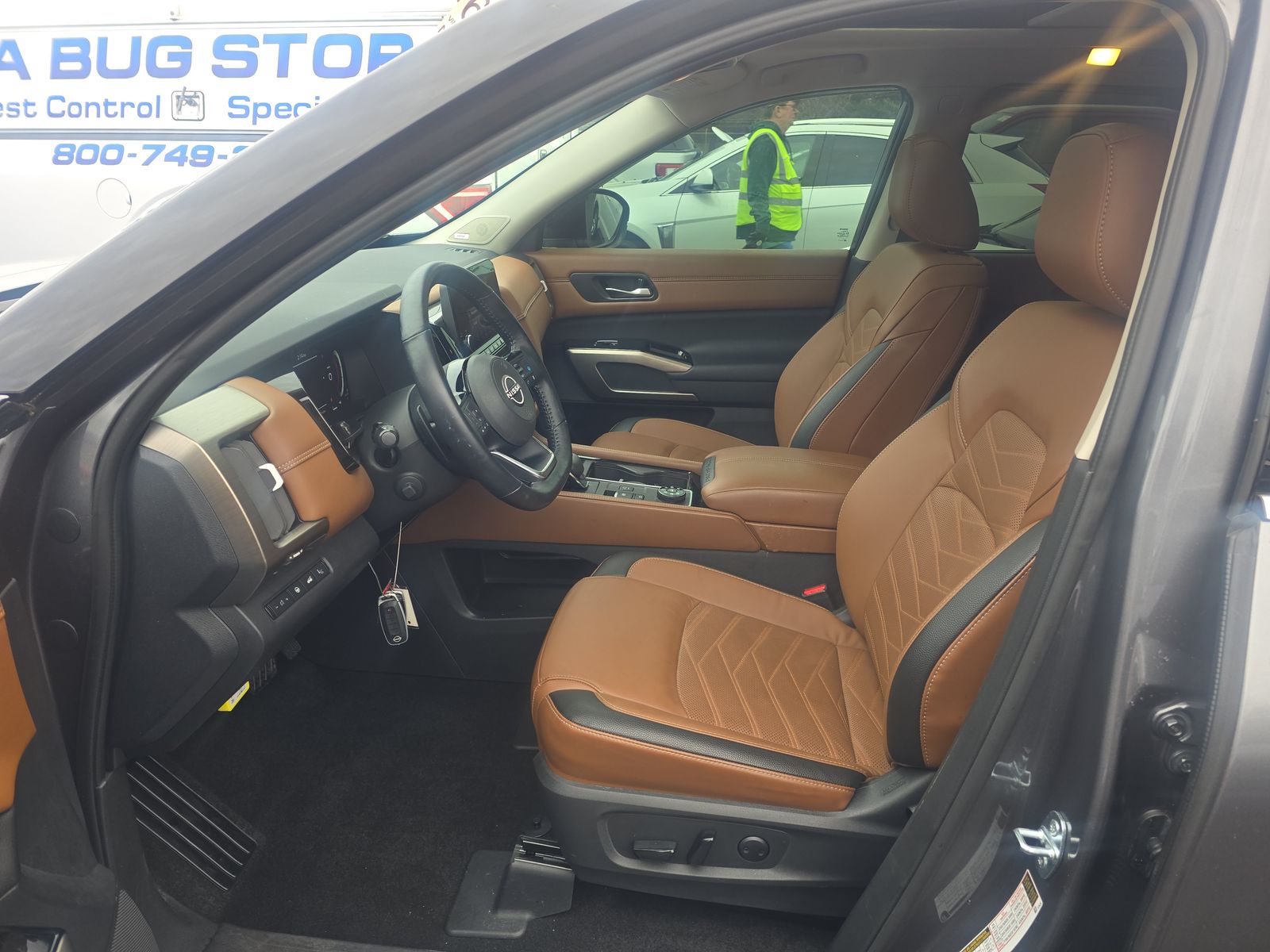 2023 Nissan Pathfinder Platinum AWD