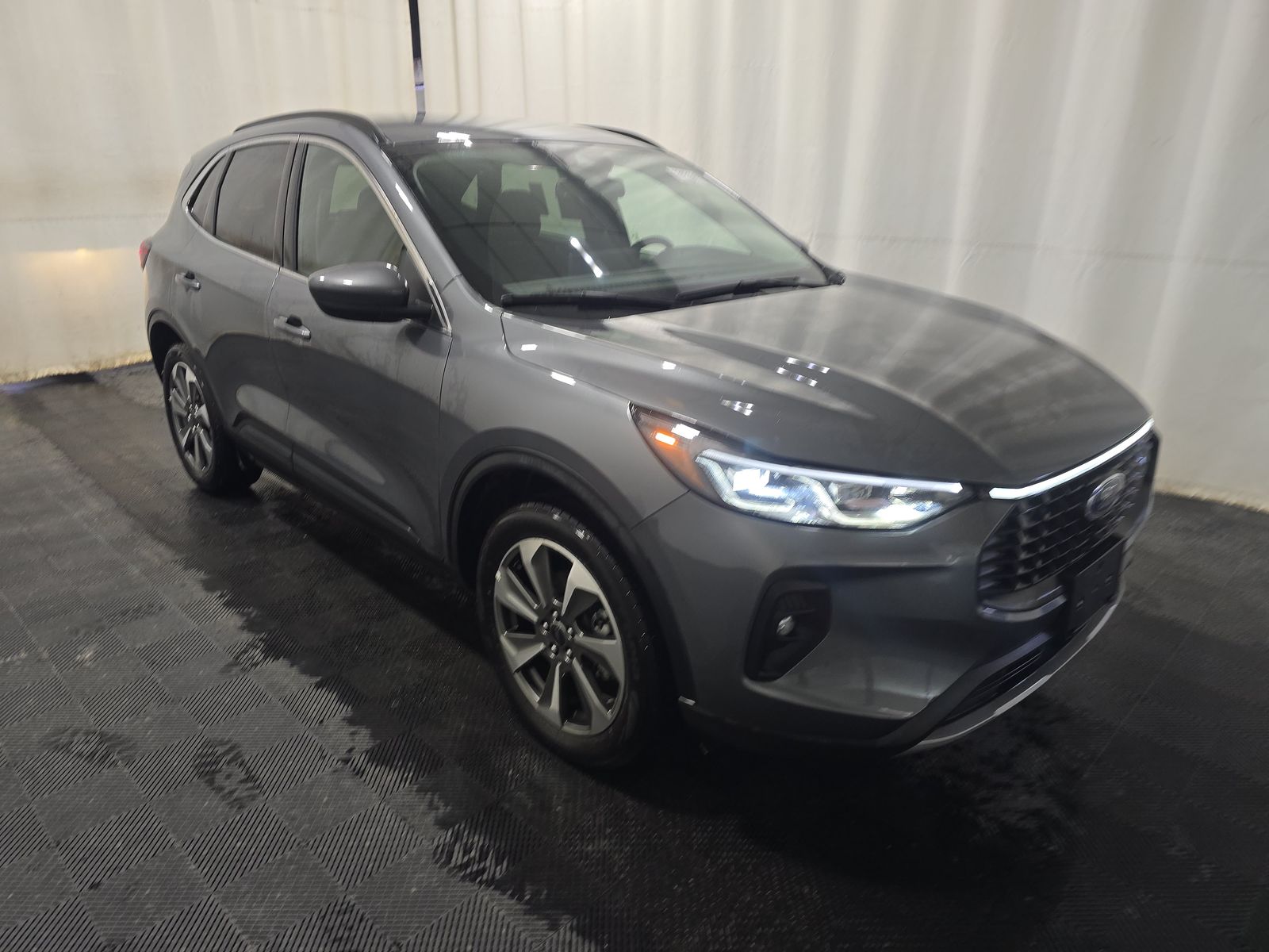 2025 Ford Escape Platinum AWD