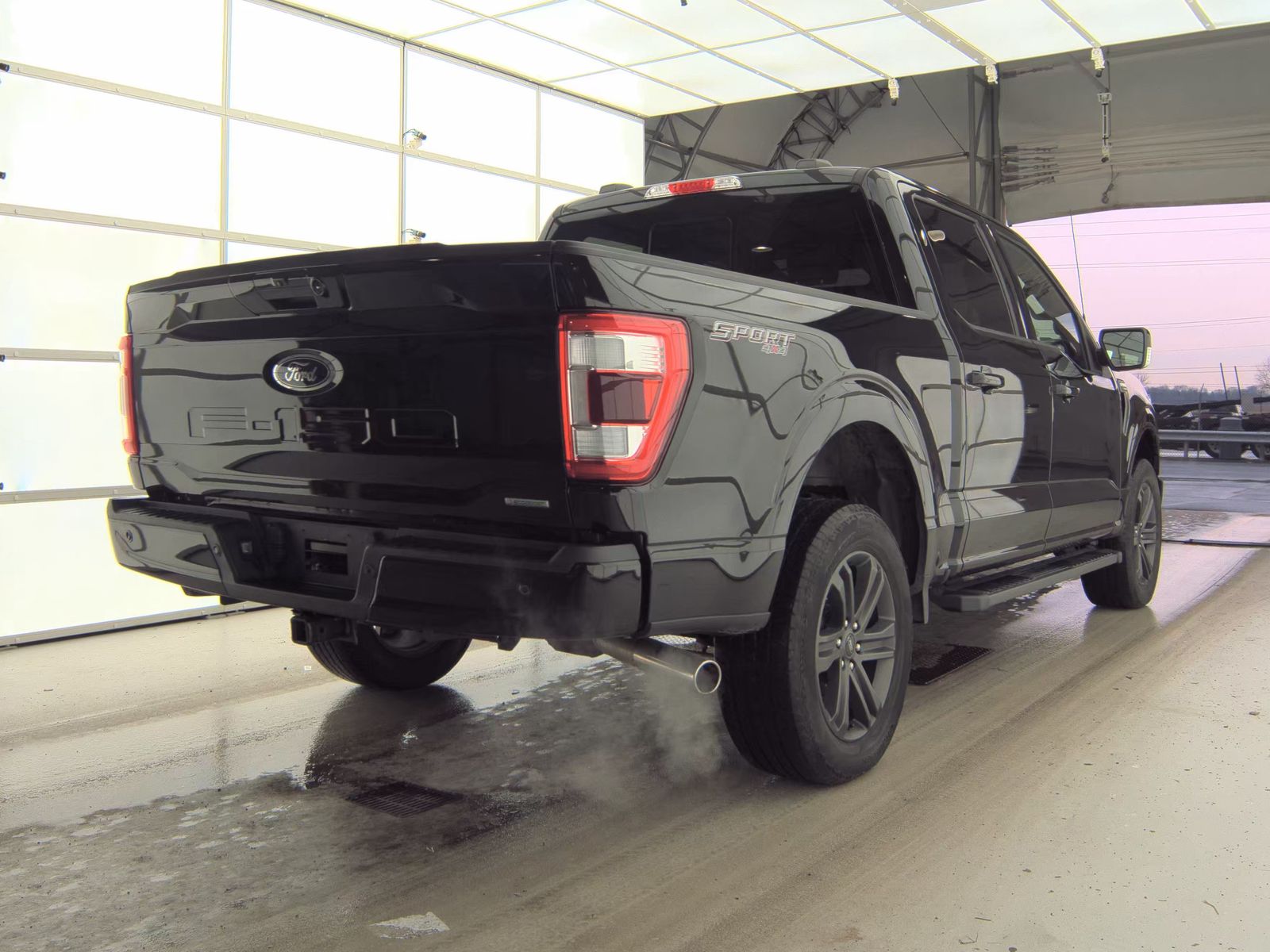 2022 Ford F-150 Lariat AWD