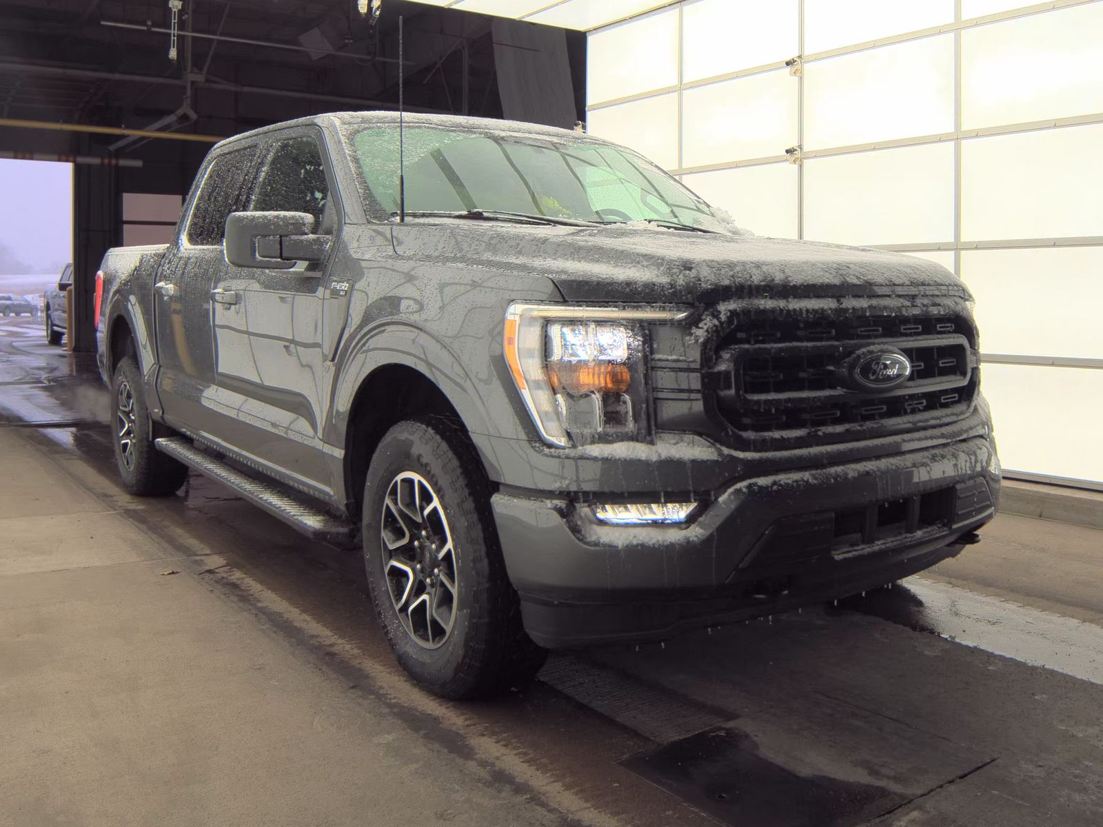 2023 Ford F-150 XLT AWD