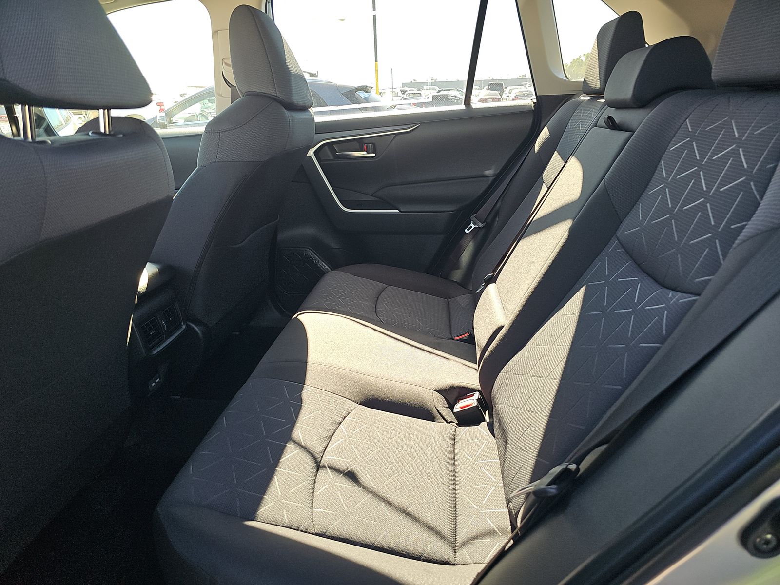 2025 Toyota RAV4 XLE AWD