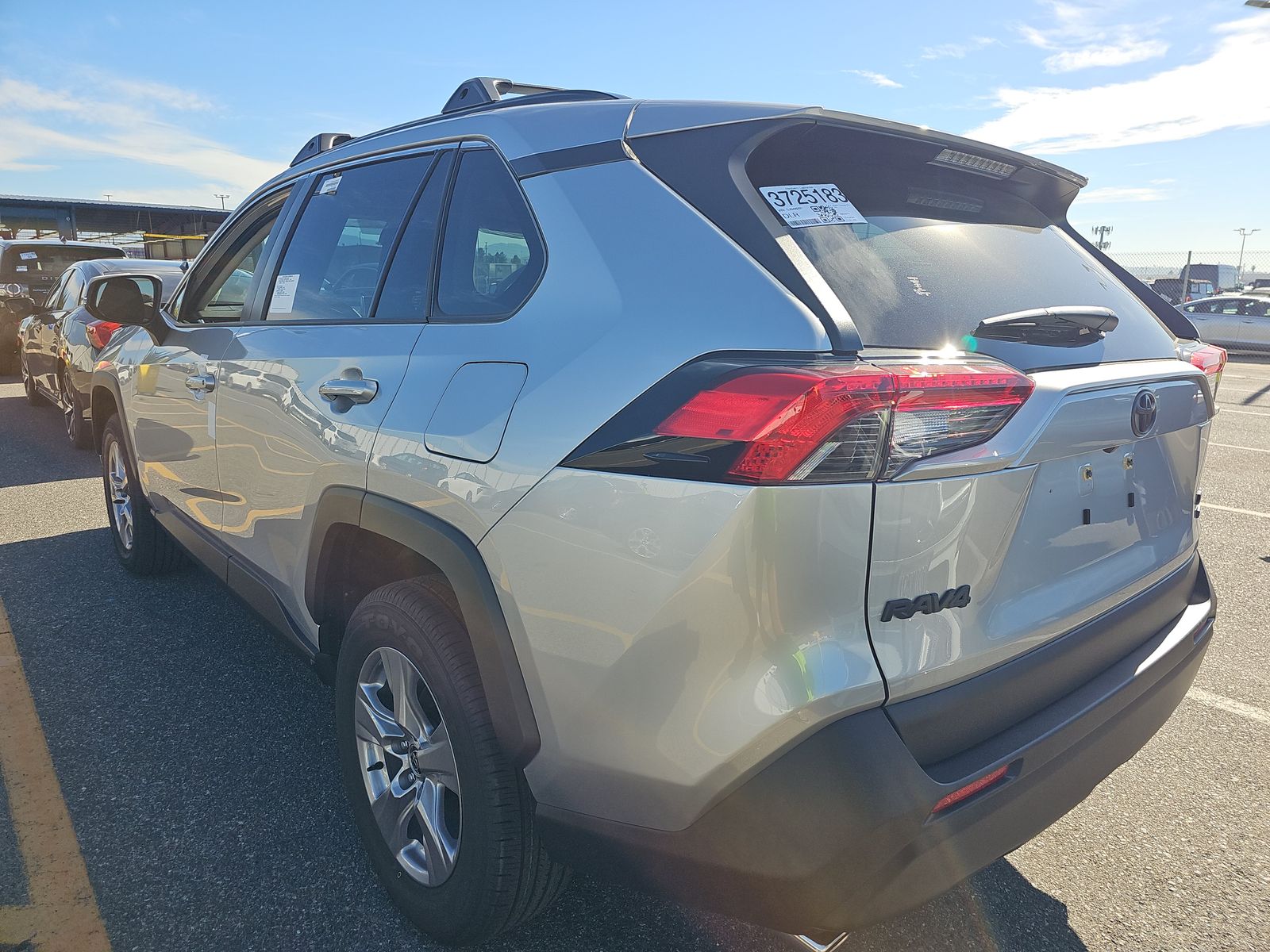 2025 Toyota RAV4 XLE AWD