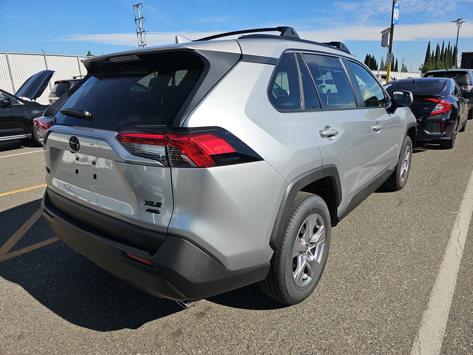 2025 Toyota RAV4 XLE AWD