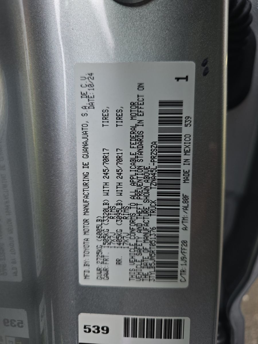 2024 Toyota Tacoma SR5 AWD