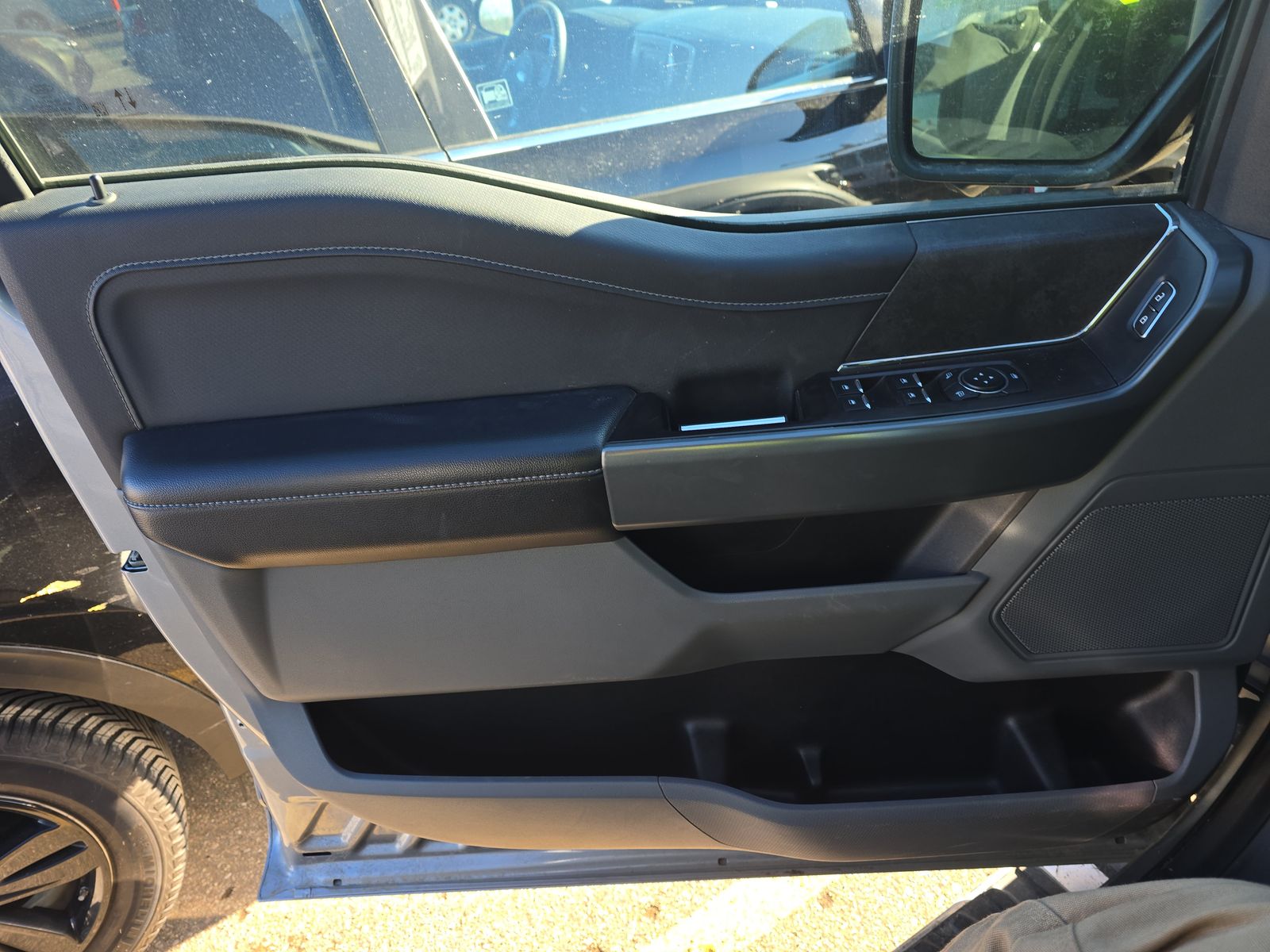 2024 Ford F-150 XLT AWD