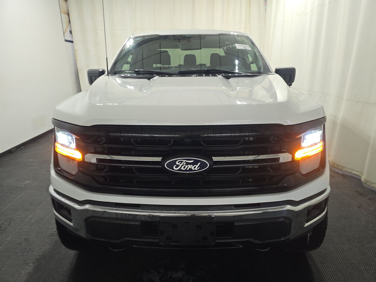 2024 Ford F-150 XLT AWD