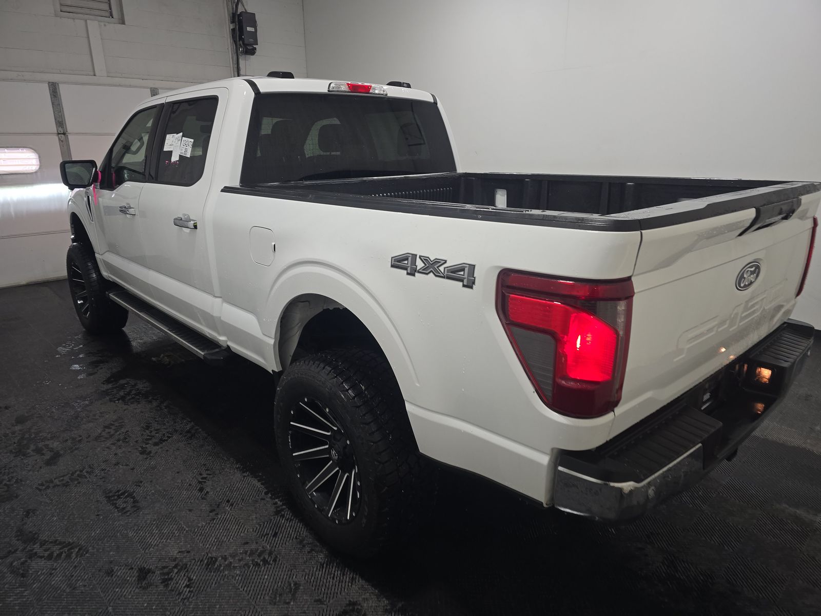 2024 Ford F-150 XLT AWD