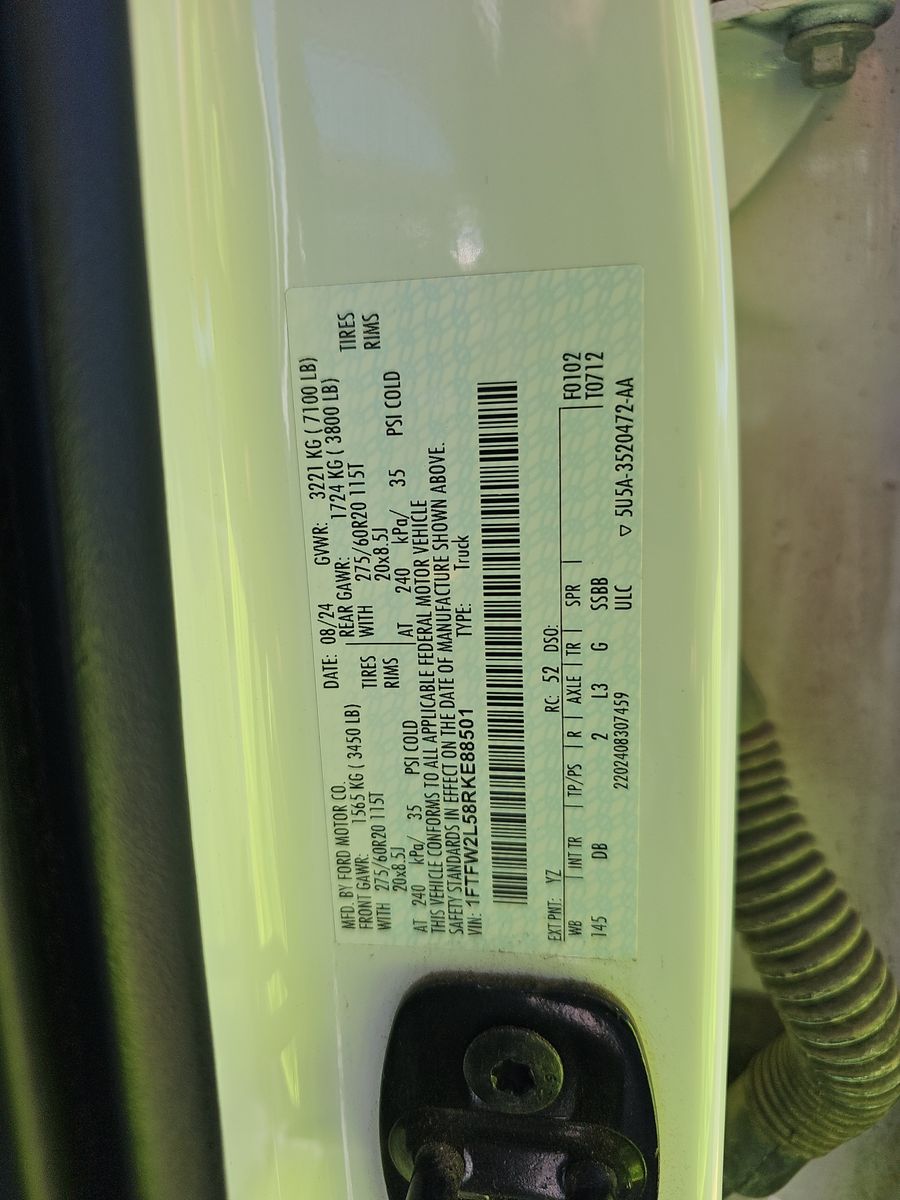 2024 Ford F-150 STX AWD