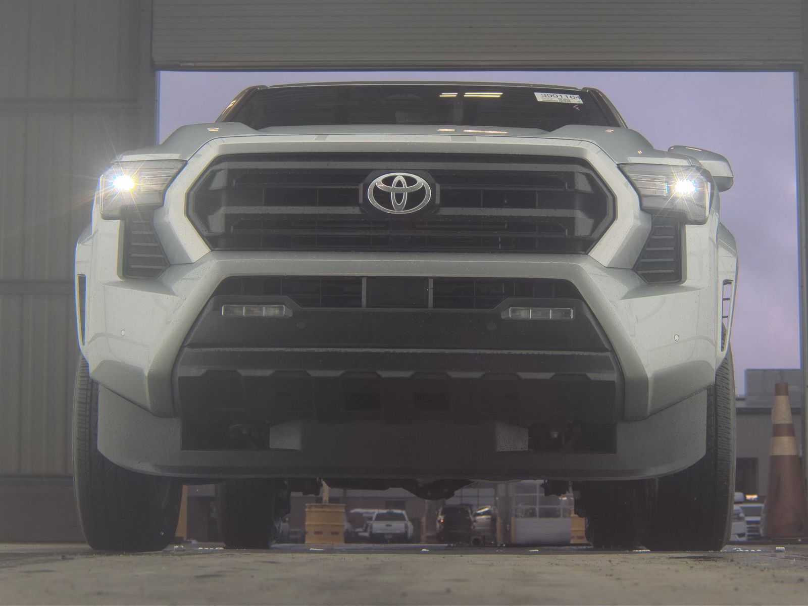 2024 Toyota Tacoma SR5 AWD