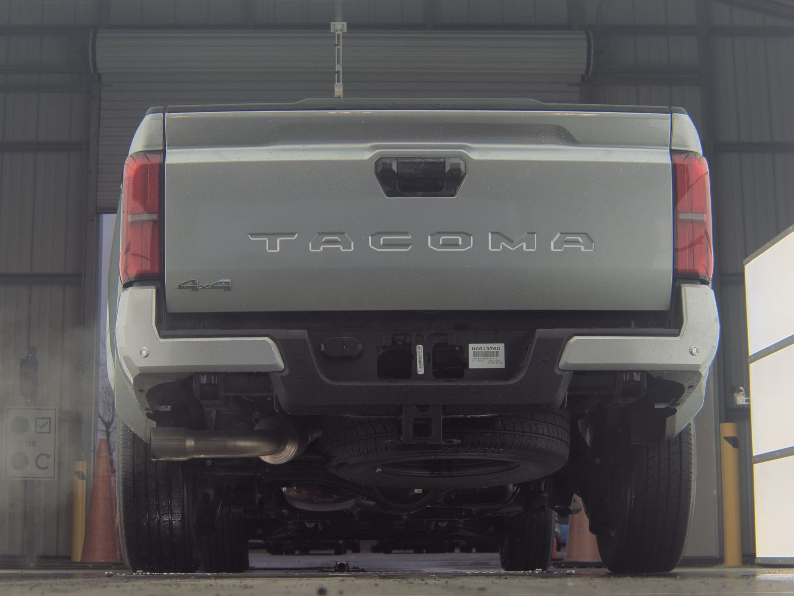 2024 Toyota Tacoma SR5 AWD