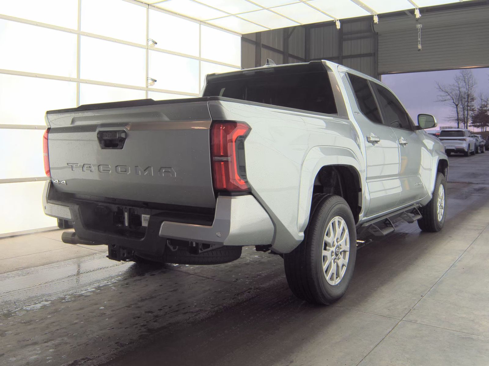 2024 Toyota Tacoma SR5 AWD