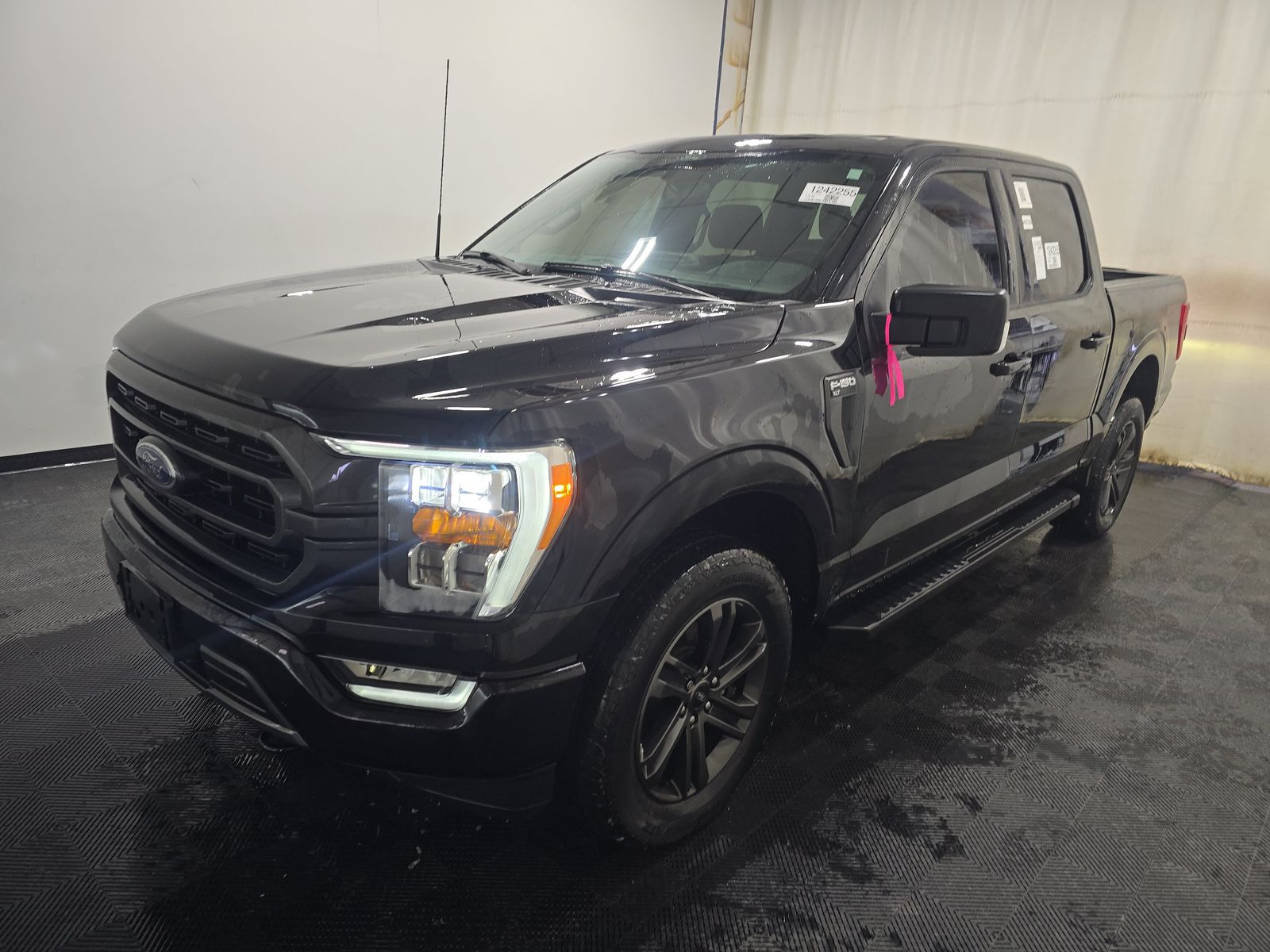 2022 Ford F-150 XLT AWD