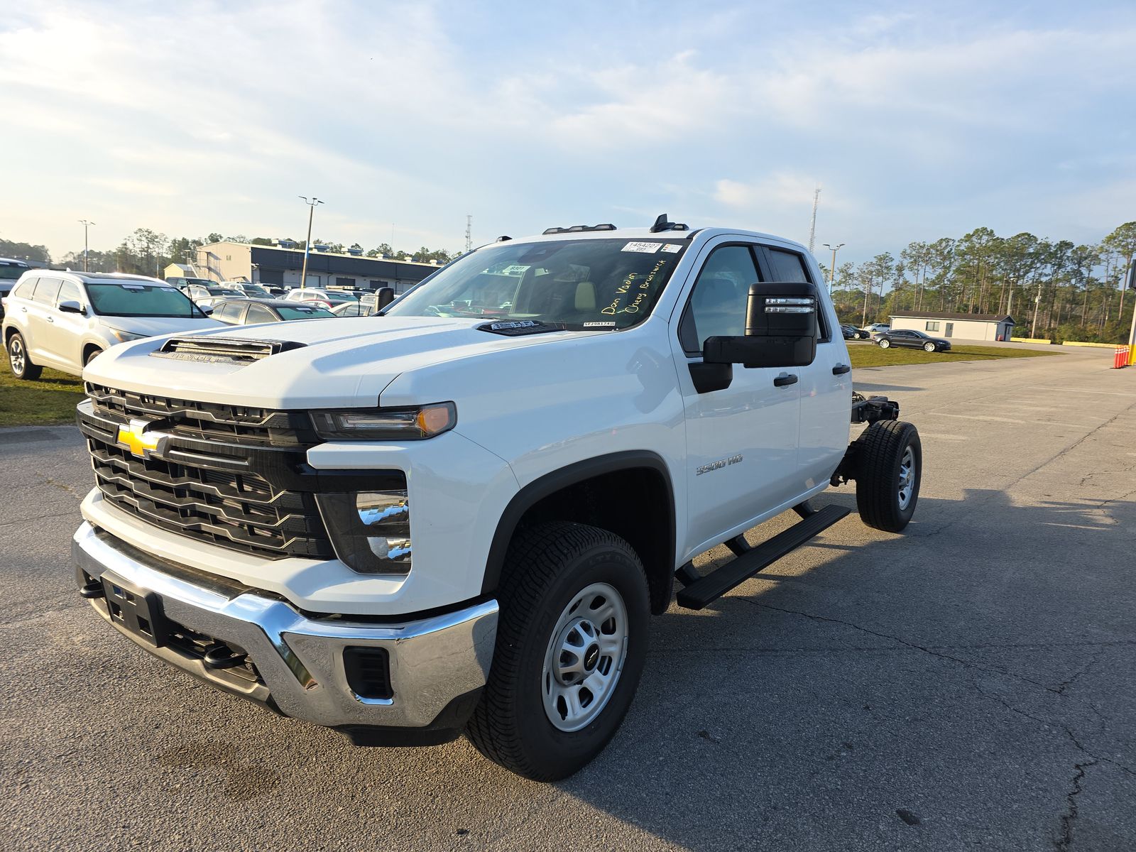 2025 Chevrolet Silverado 3500HD Work Truck AWD