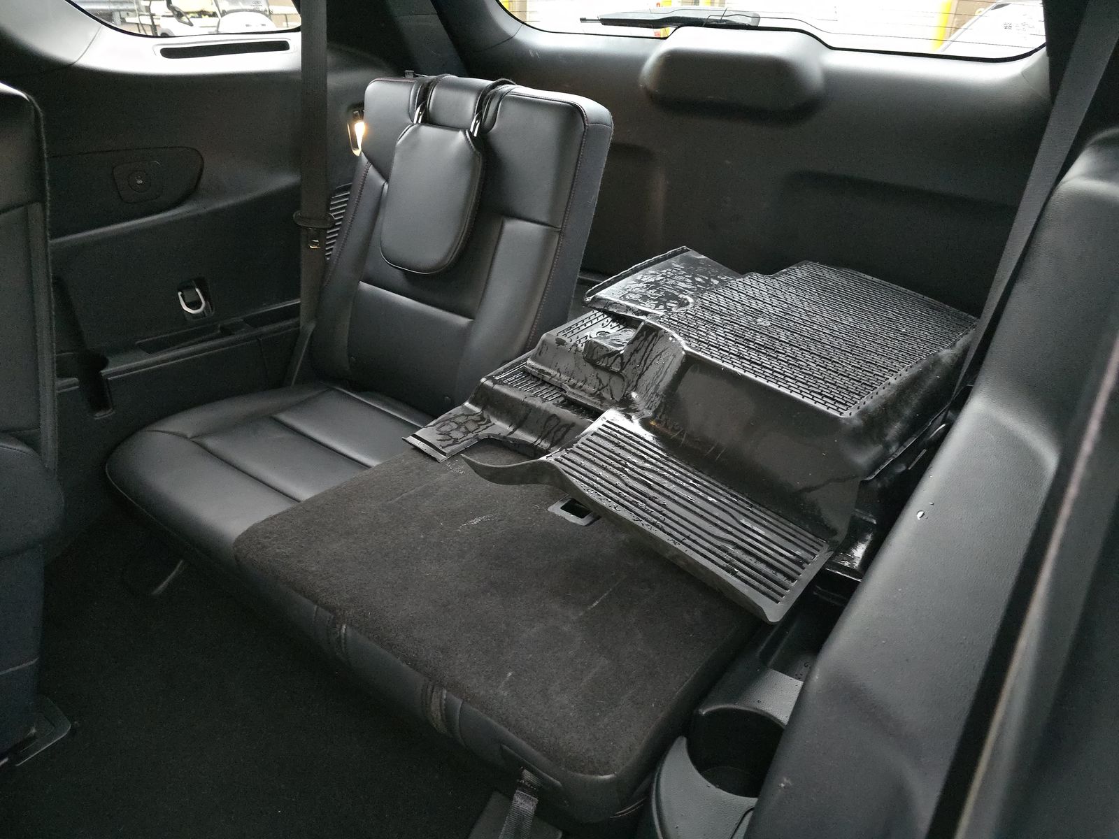 2025 Ford Explorer ST-Line AWD