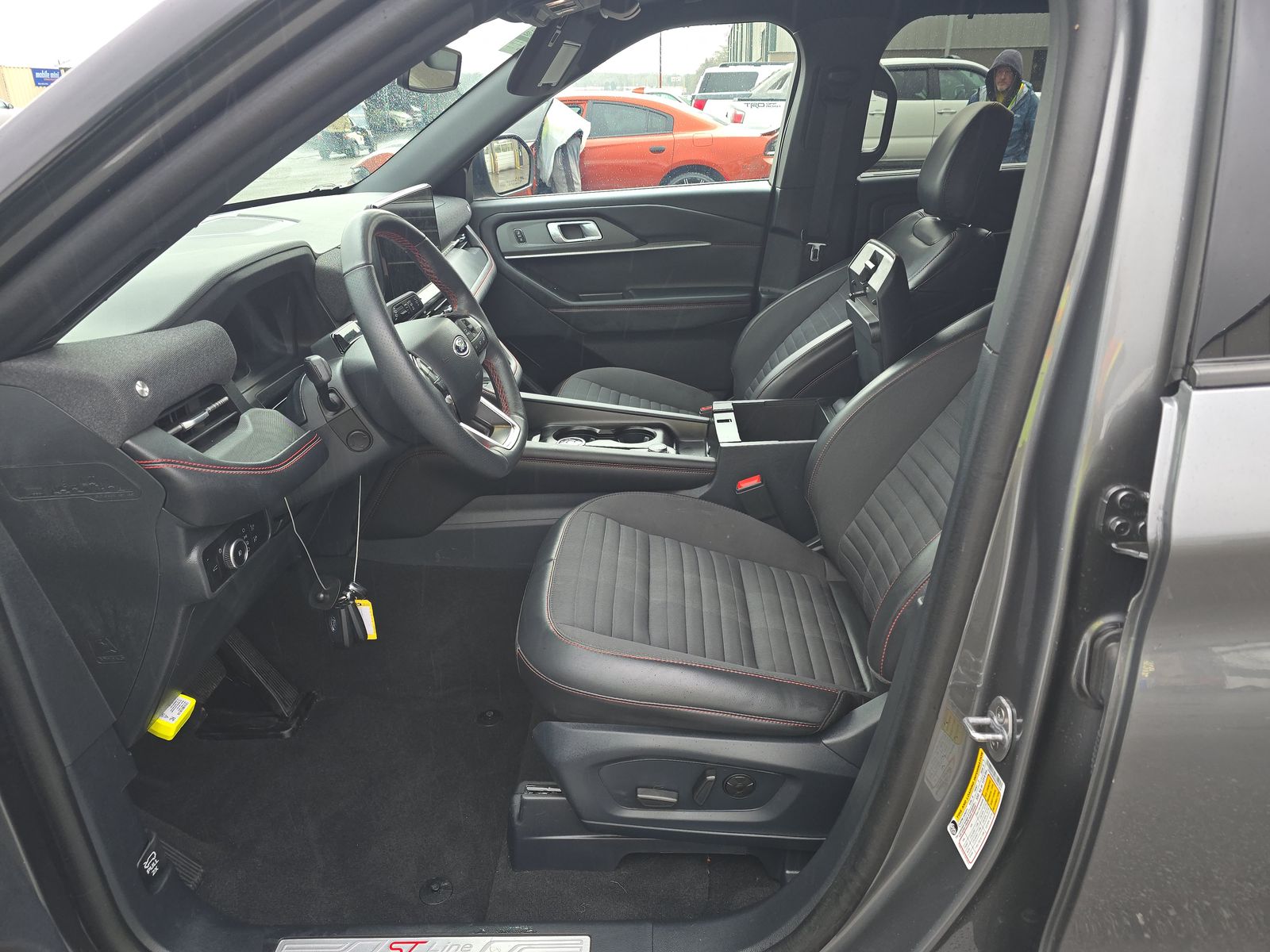 2025 Ford Explorer ST-Line AWD