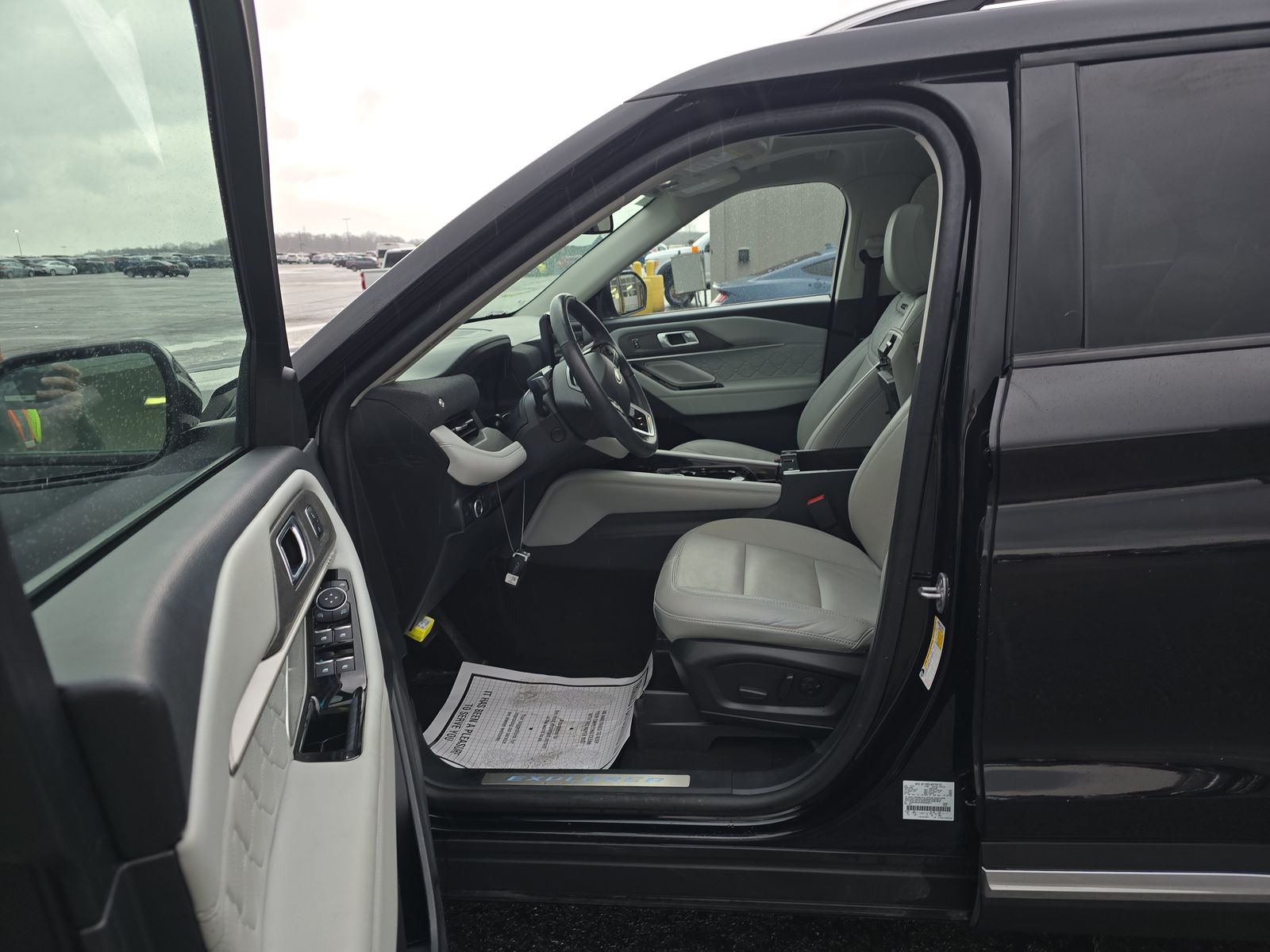 2025 Ford Explorer Platinum AWD