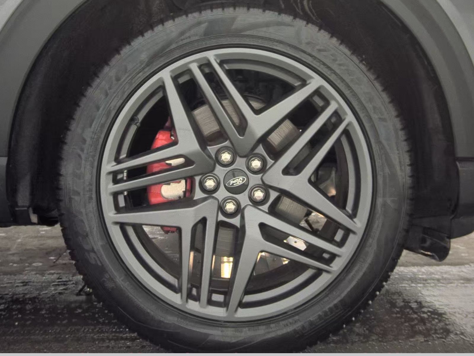 2025 Ford Explorer ST-Line AWD