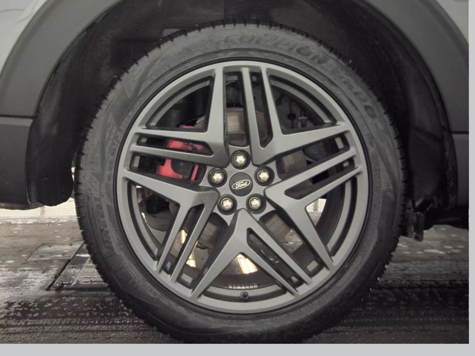 2025 Ford Explorer ST-Line AWD