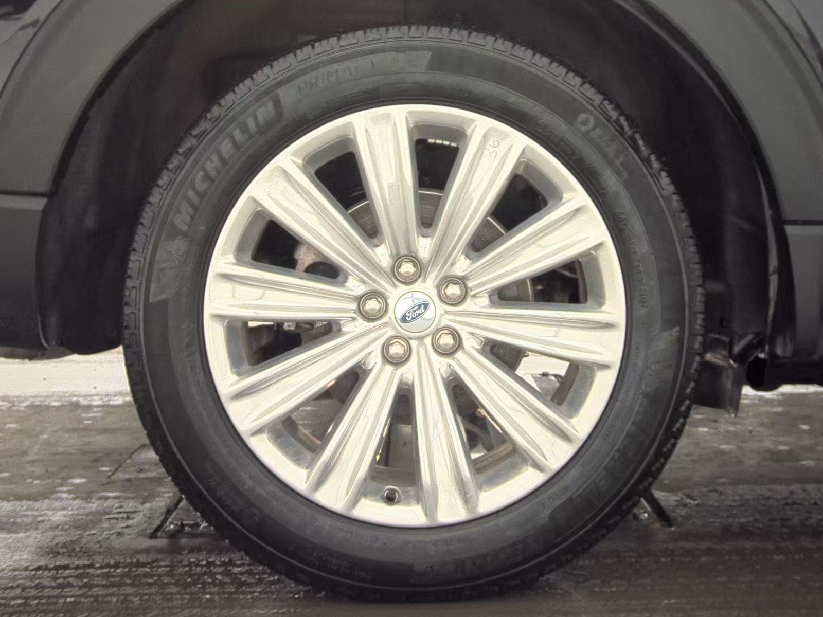 2025 Ford Explorer Platinum AWD