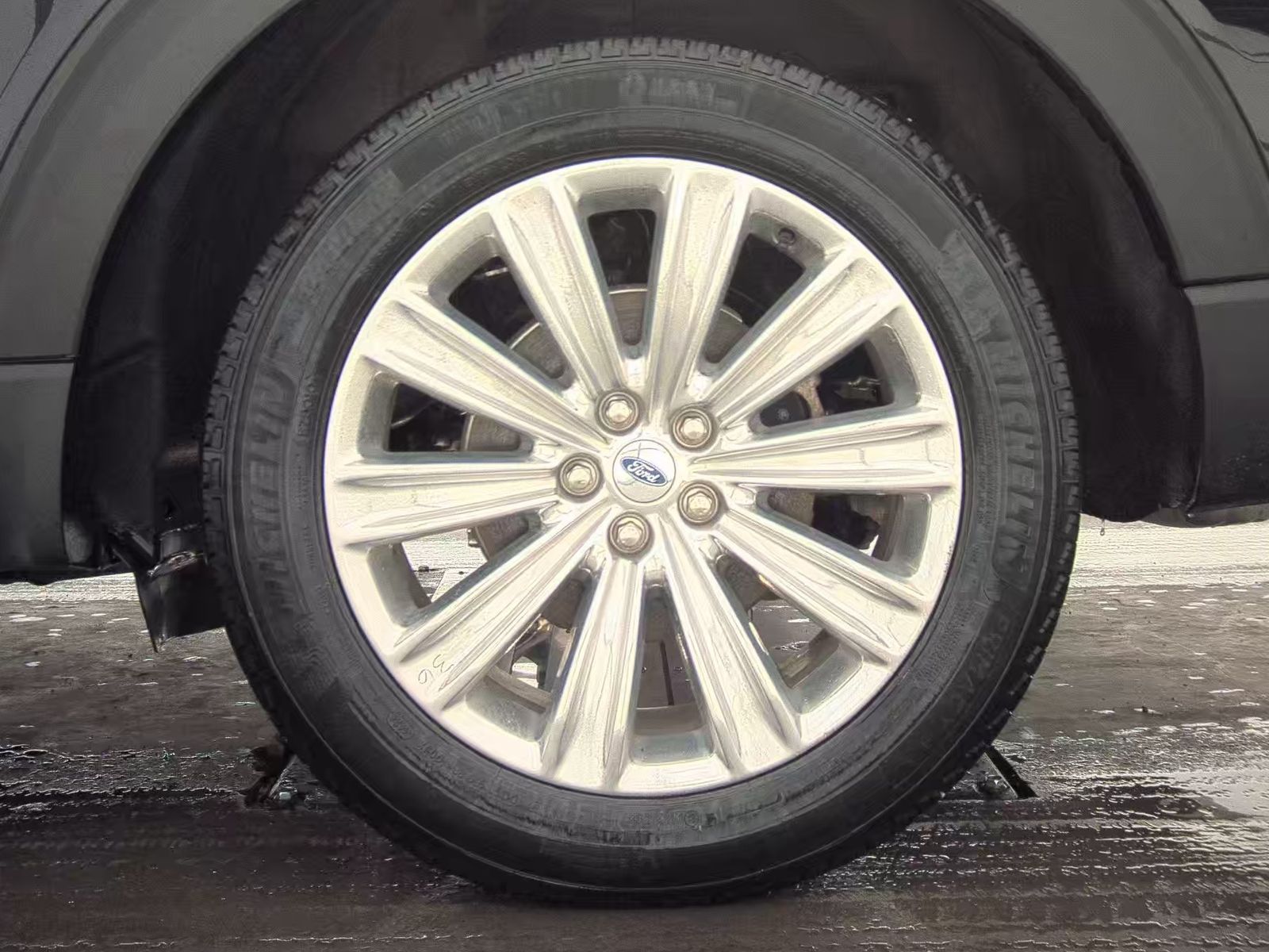 2025 Ford Explorer Platinum AWD